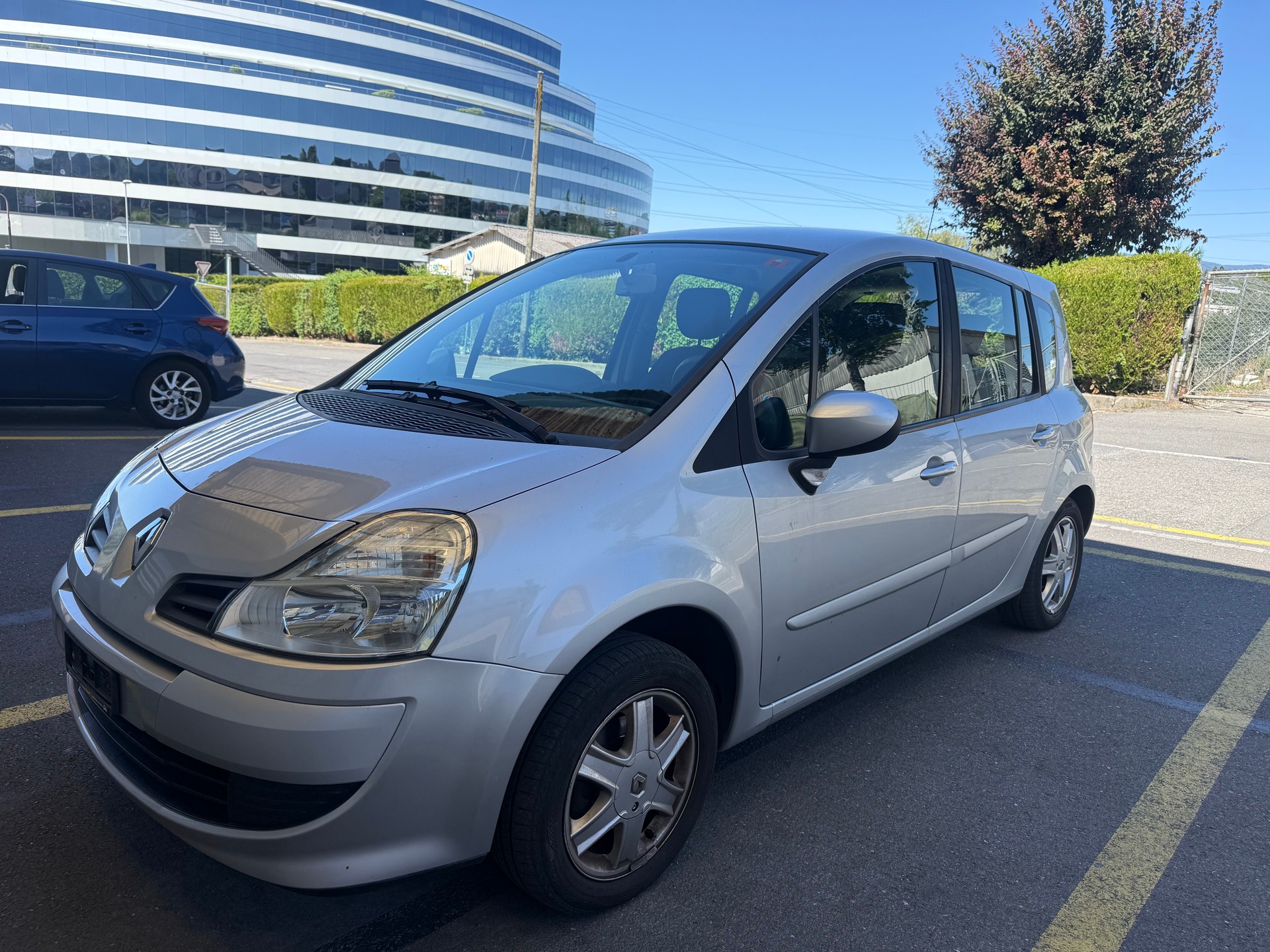 RENAULT Modus 1.2 16V T Dynamique-image-2