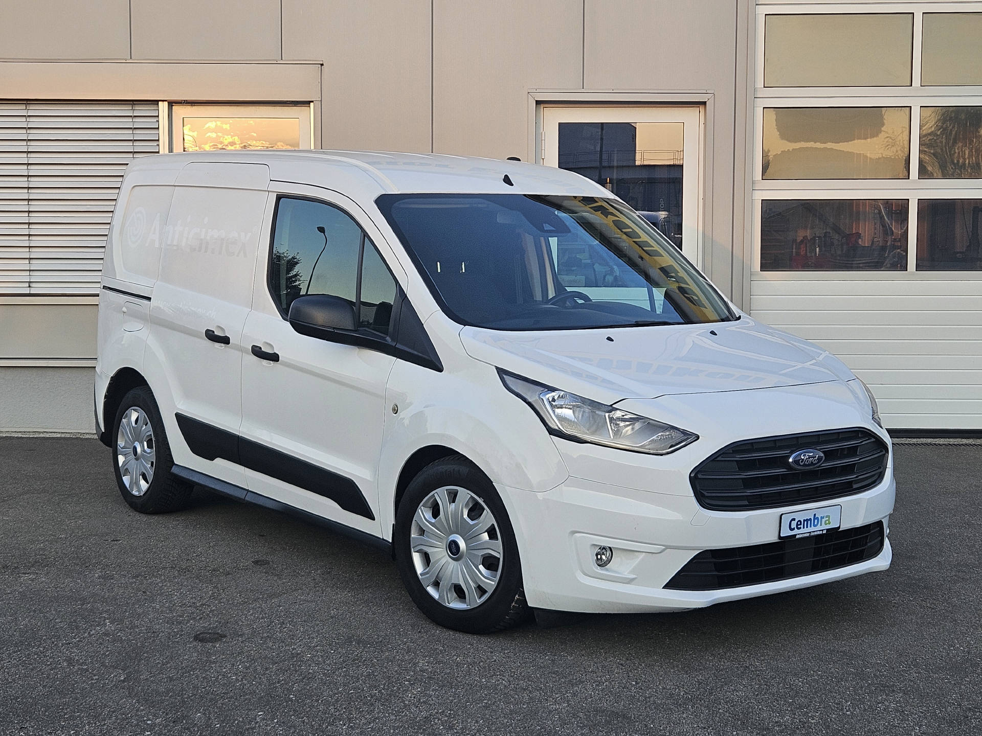 FORD Transit Connect Van 200 L1 1.5 EcoBlue 120 Trend-showroom-element-3