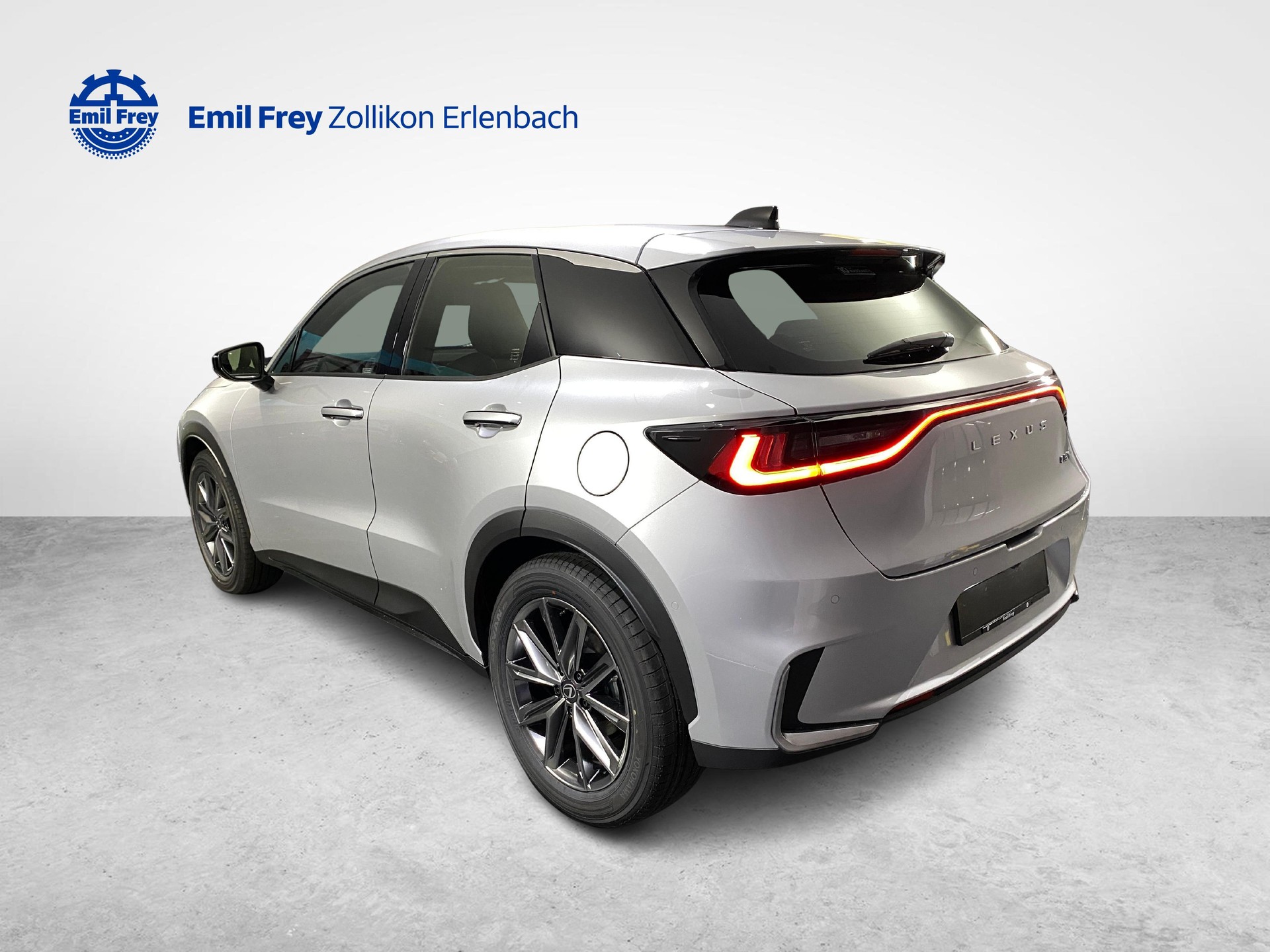 LEXUS LBX 1.5 Hybrid Relax AWD-showroom-element-2