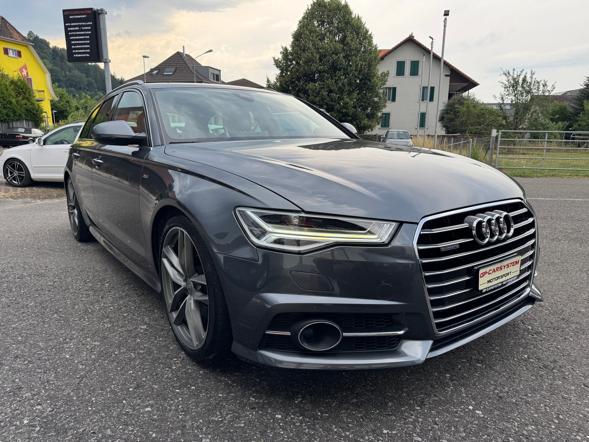 AUDI A6 Avant 3.0 TDI V6 quattro S-tronic-image-2