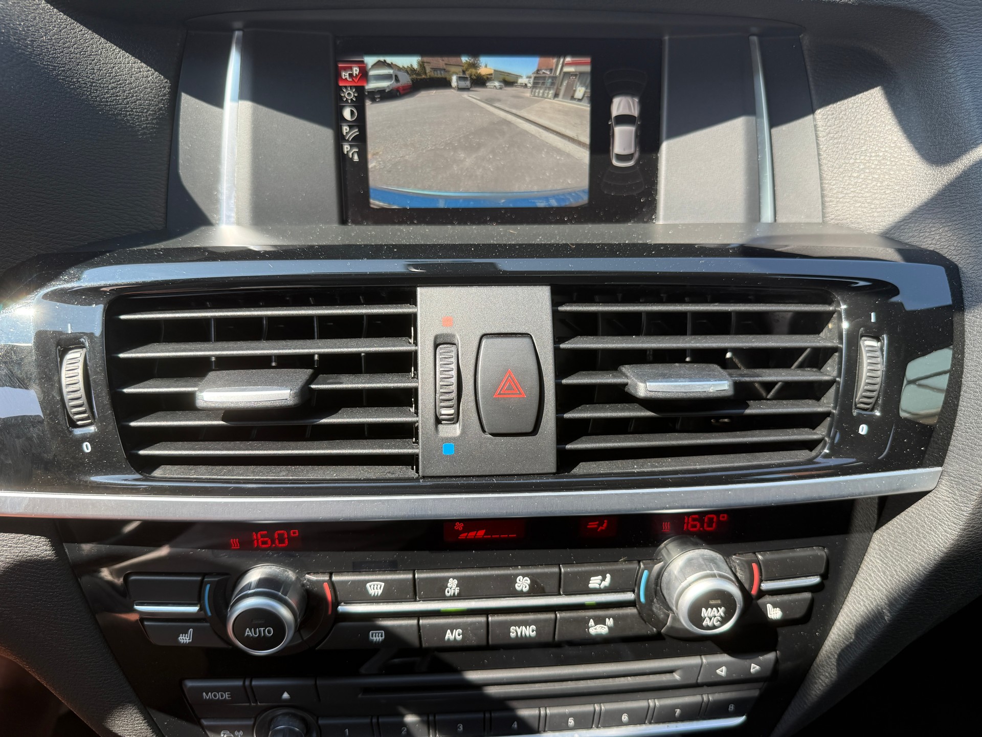 BMW X4 M 40i Steptronic-image-12