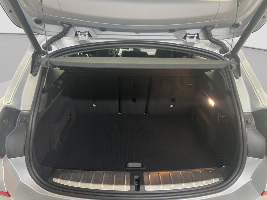 BMW X2 sDrive 18i-image-12