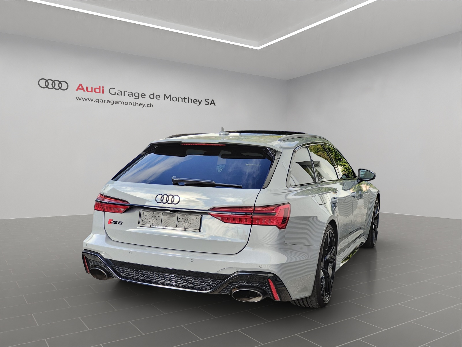 AUDI RS6 Avant 4.0 TFSI V8 quattro-image-2