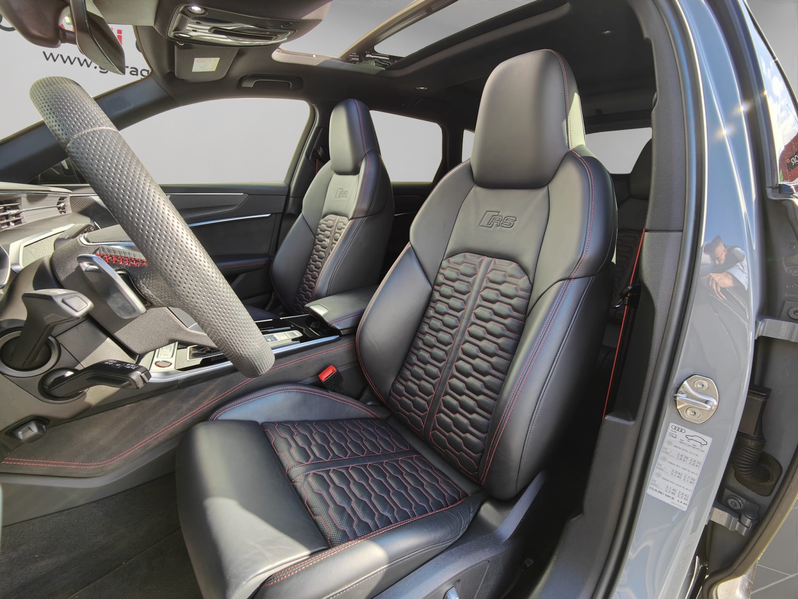 AUDI RS6 Avant 4.0 TFSI V8 quattro-image-6