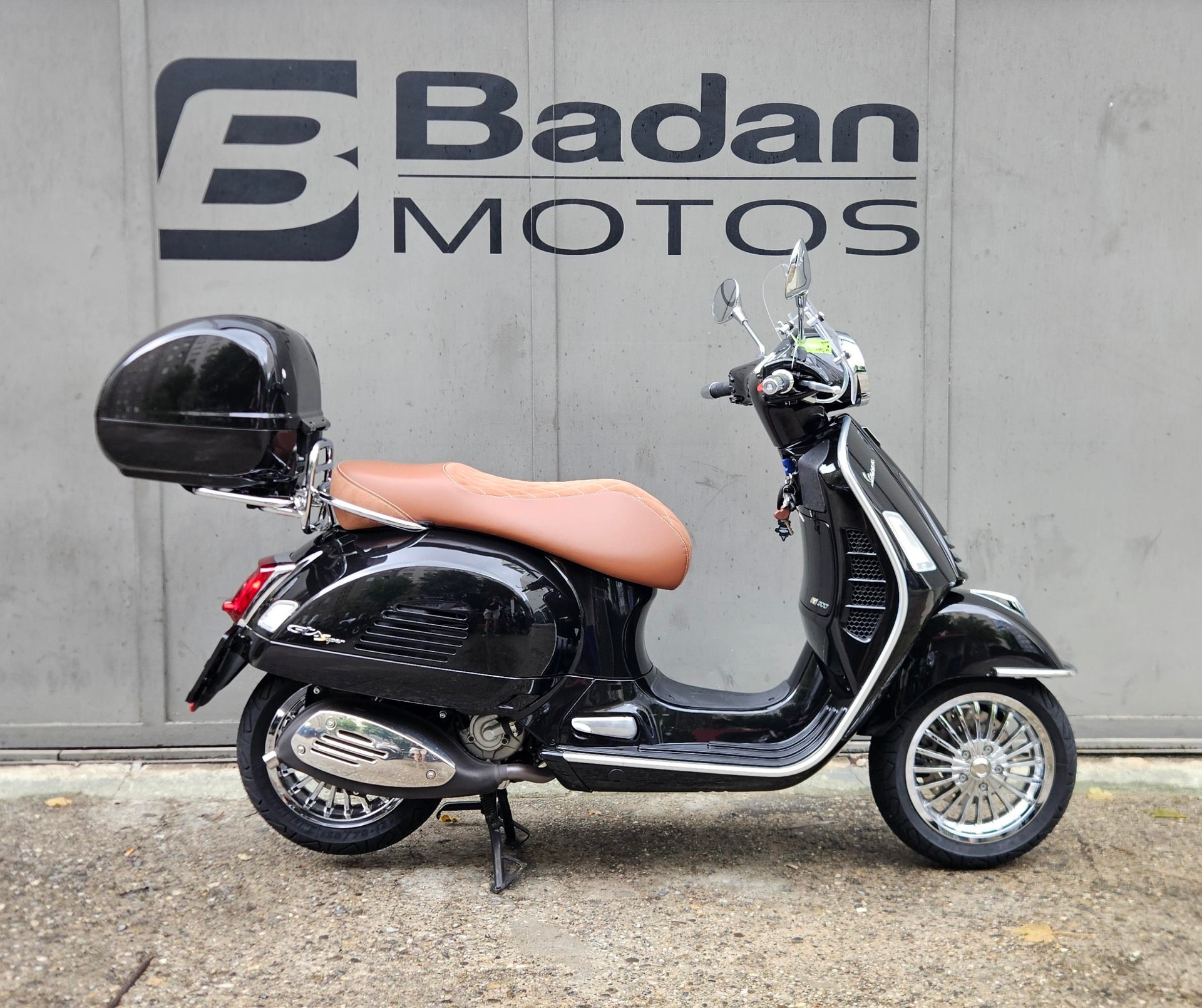 PIAGGIO Vespa GTS 300 HPE Super Tech ABS/ASR