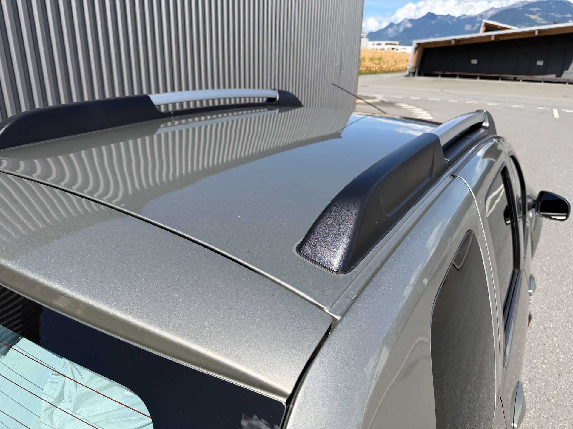 DACIA Duster 1.6 Ambiance 4x4-image-15