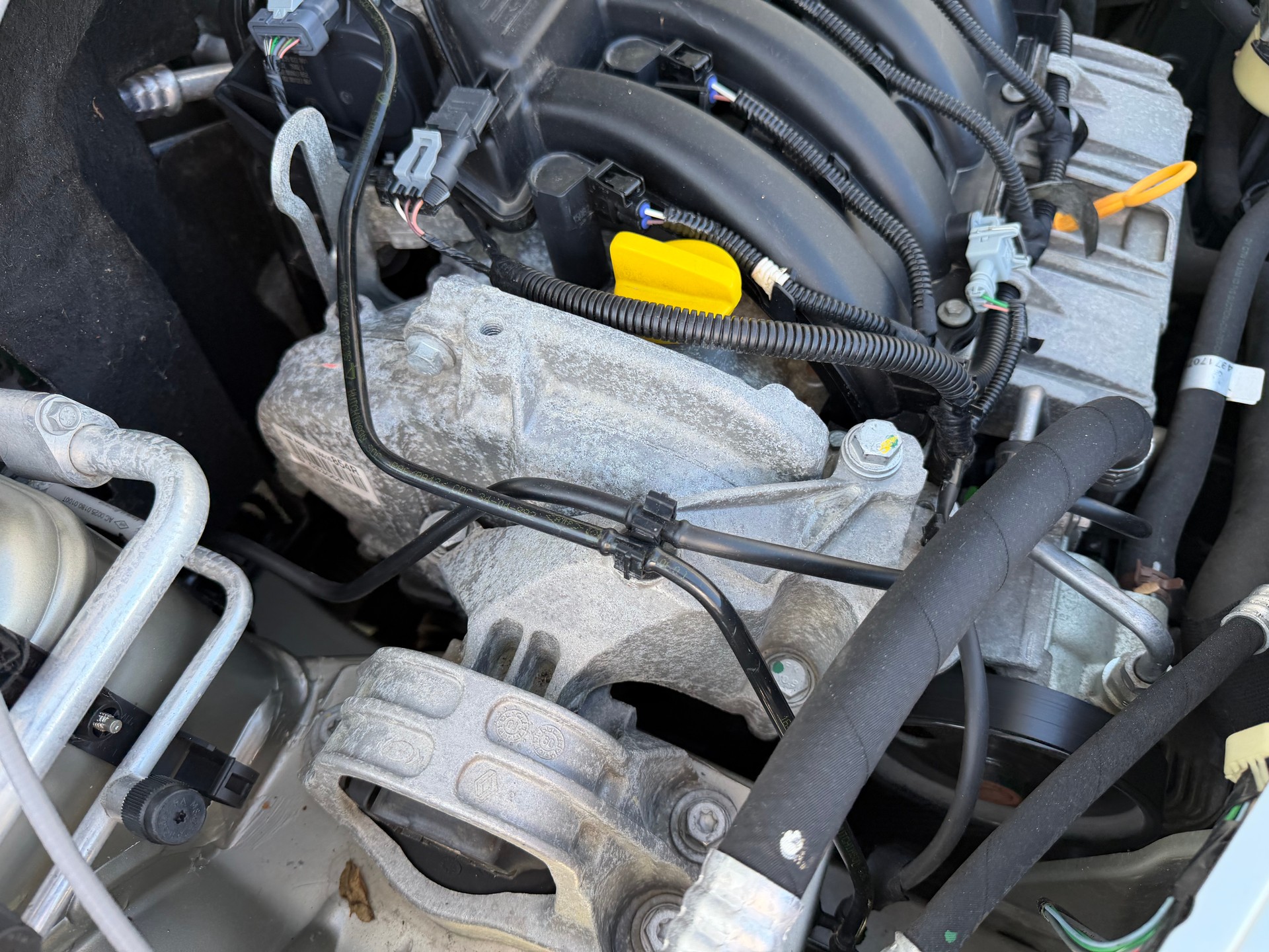 DACIA Duster 1.6 Ambiance 4x4-image-45