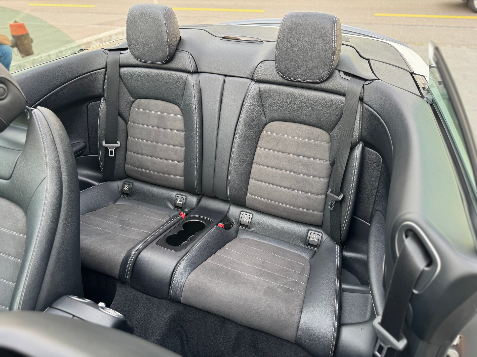 MERCEDES-BENZ C 180 Cabriolet AMG Line 9G-Tronig-image-13