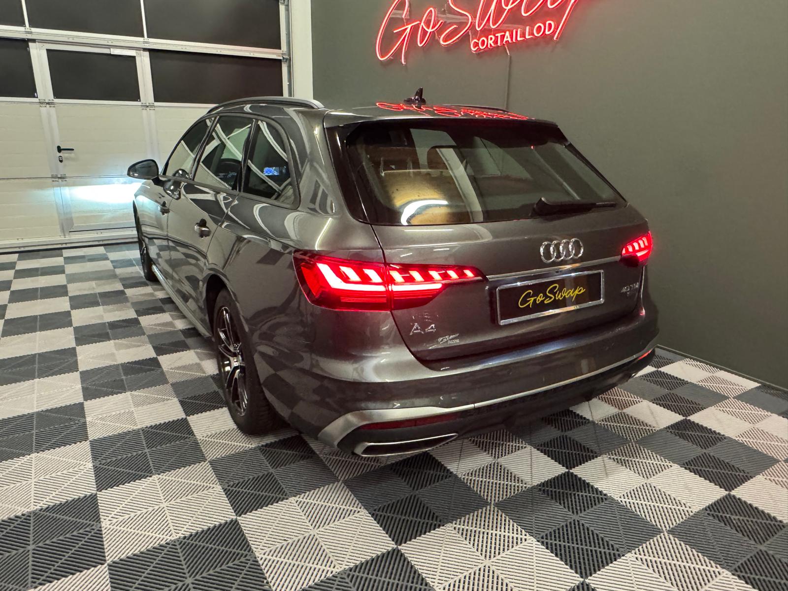 AUDI A4 Avant 40 TDI S line quattro S-tronic-showroom-element-3
