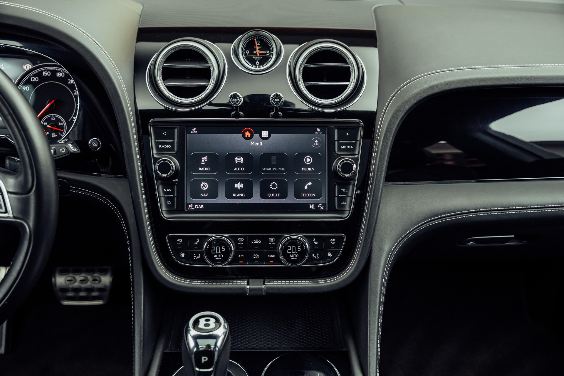 BENTLEY Bentayga W12 Anthracite-image-13