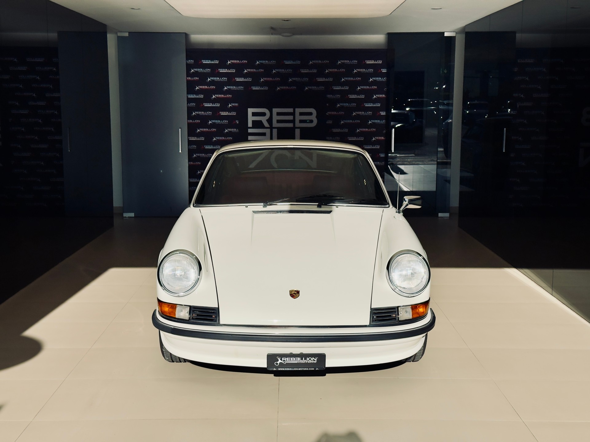 PORSCHE 911 2.7 Backdate to 2.4 S-showroom-element-1
