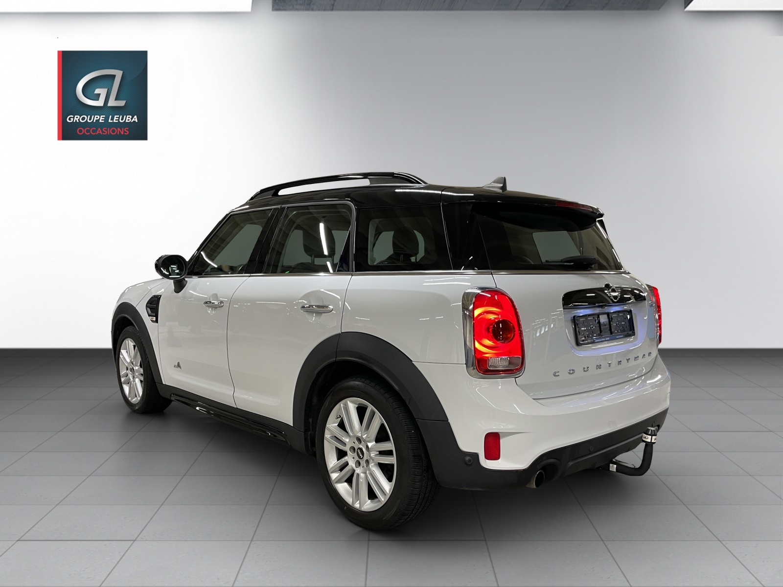 MINI Countryman Cooper S FWD Steptronic DKG-showroom-element-3