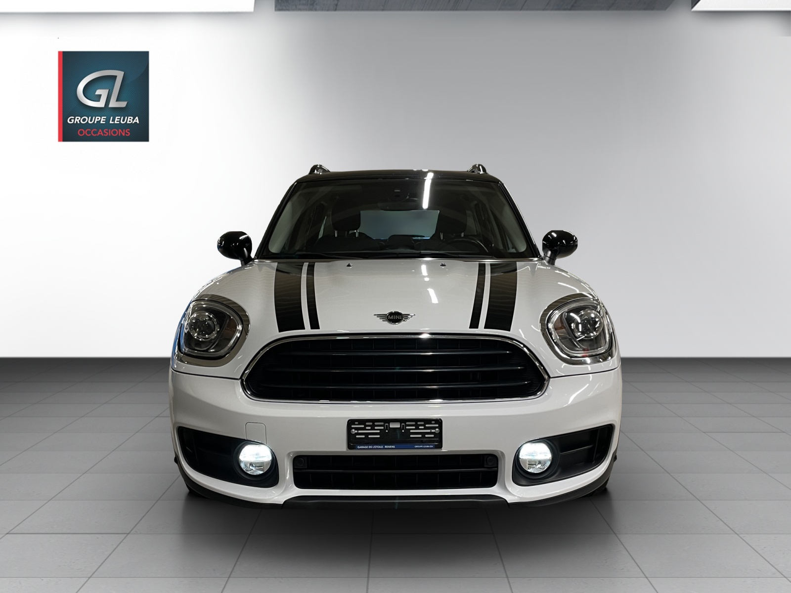 MINI Countryman Cooper S FWD Steptronic DKG-showroom-element-1