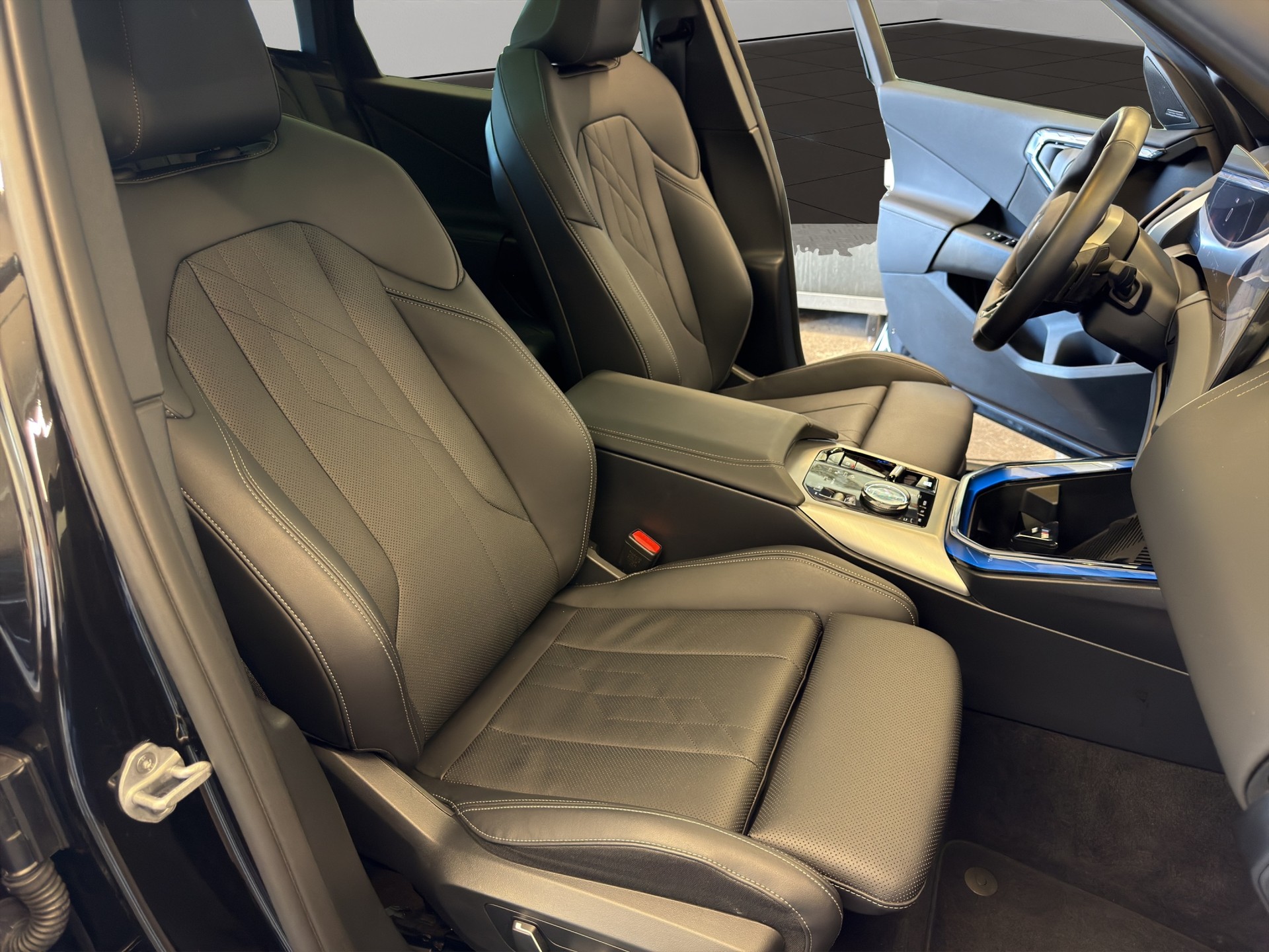 BMW X3 xDrive 48V 40d M Sport-image-18