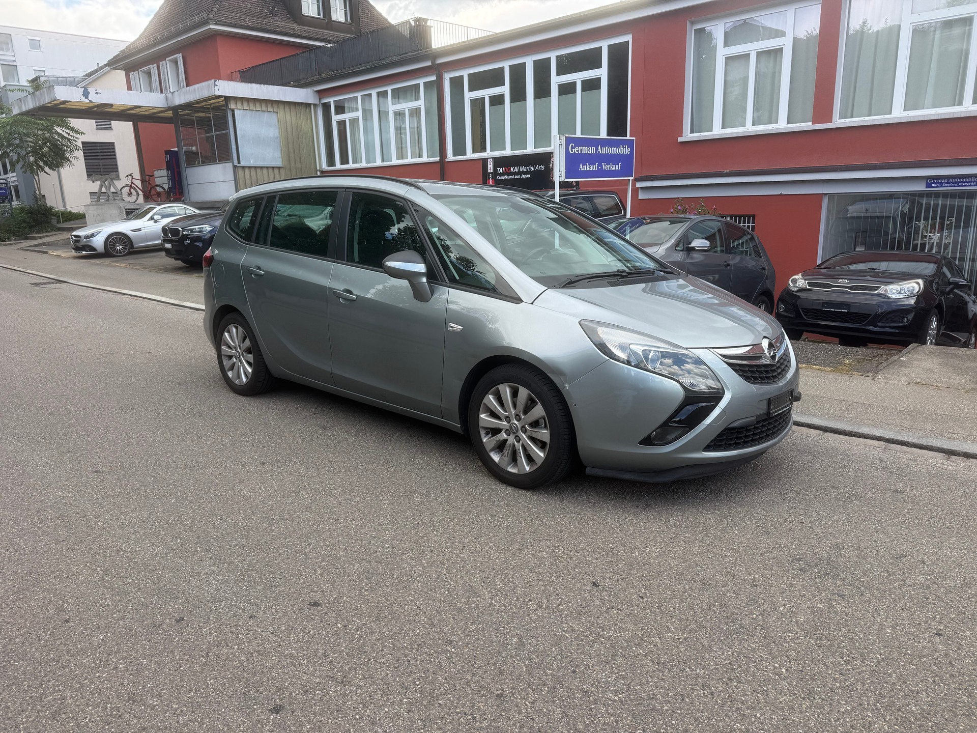 OPEL Zafira Tourer 1.4i 16V Cosmo-showroom-element-3