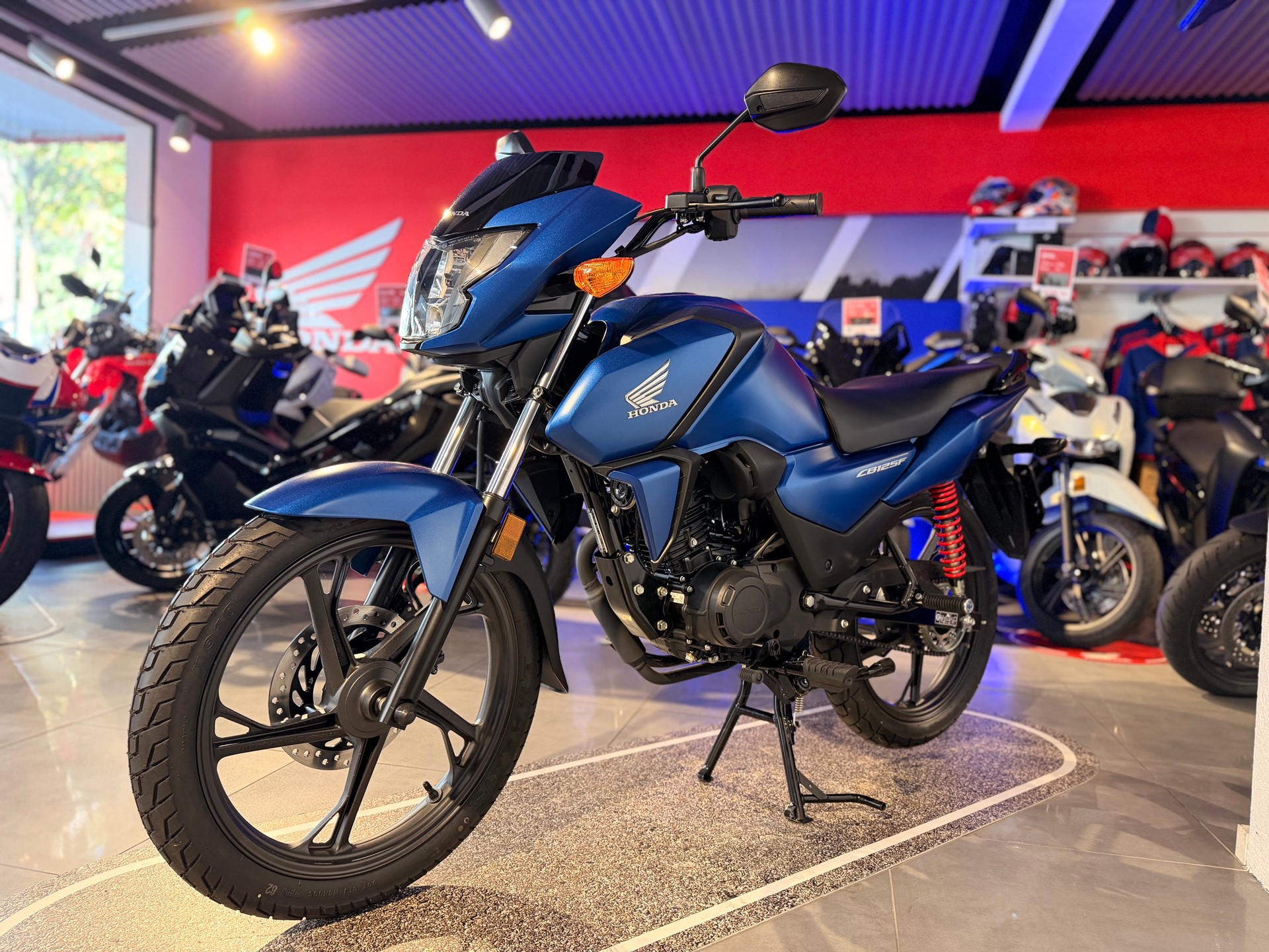 HONDA CBF 125-image-0