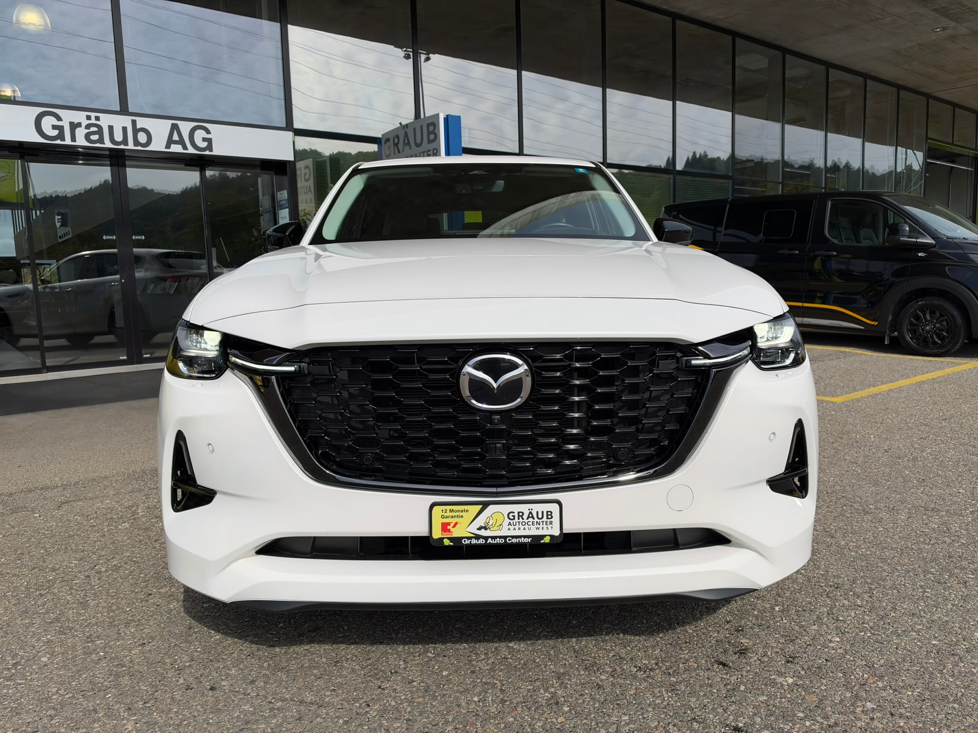MAZDA CX-60 3.3L e-Skyactiv D 254 MHEV AWD Homura-showroom-element-1