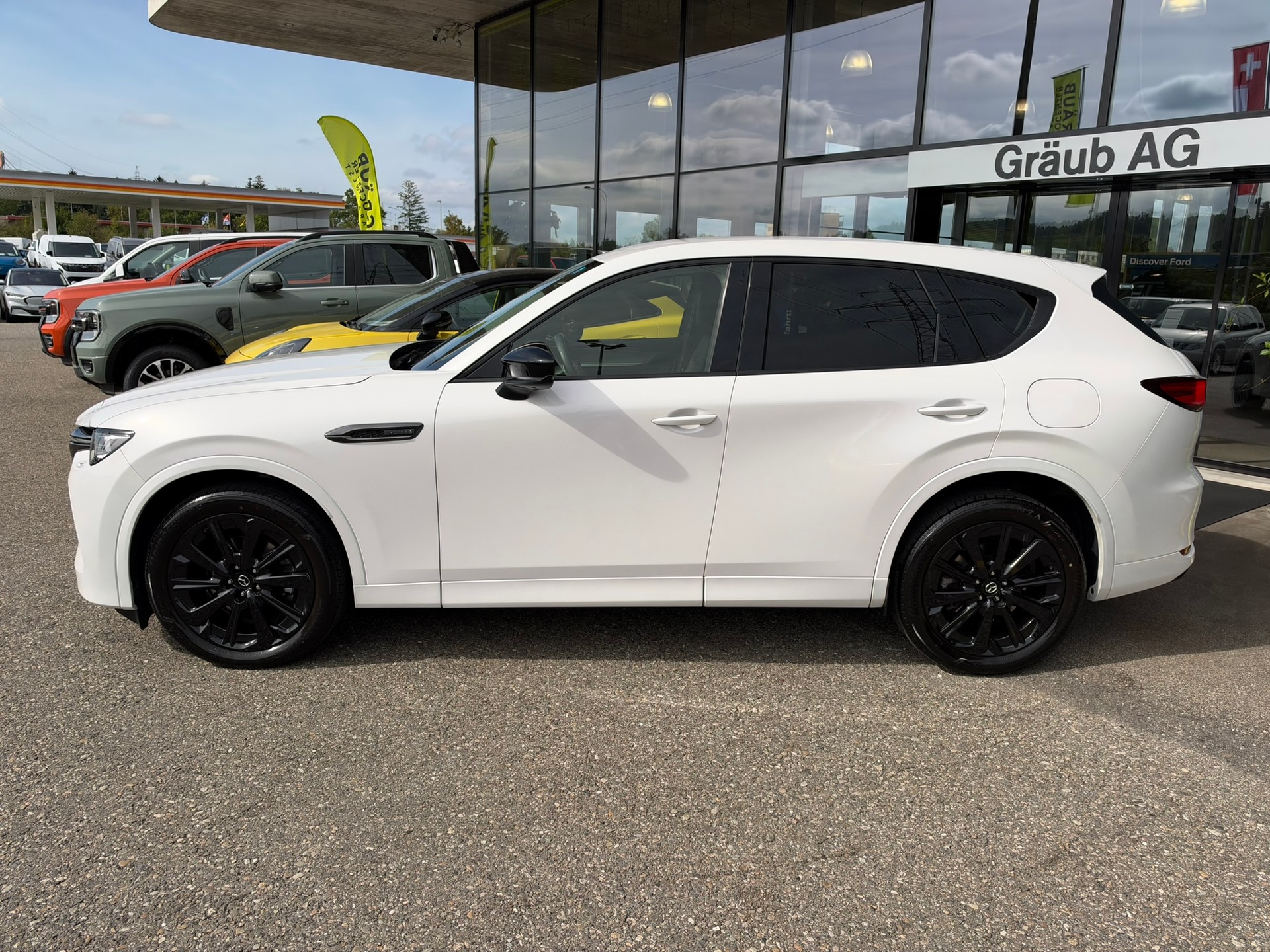 MAZDA CX-60 3.3L e-Skyactiv D 254 MHEV AWD Homura-showroom-element-3