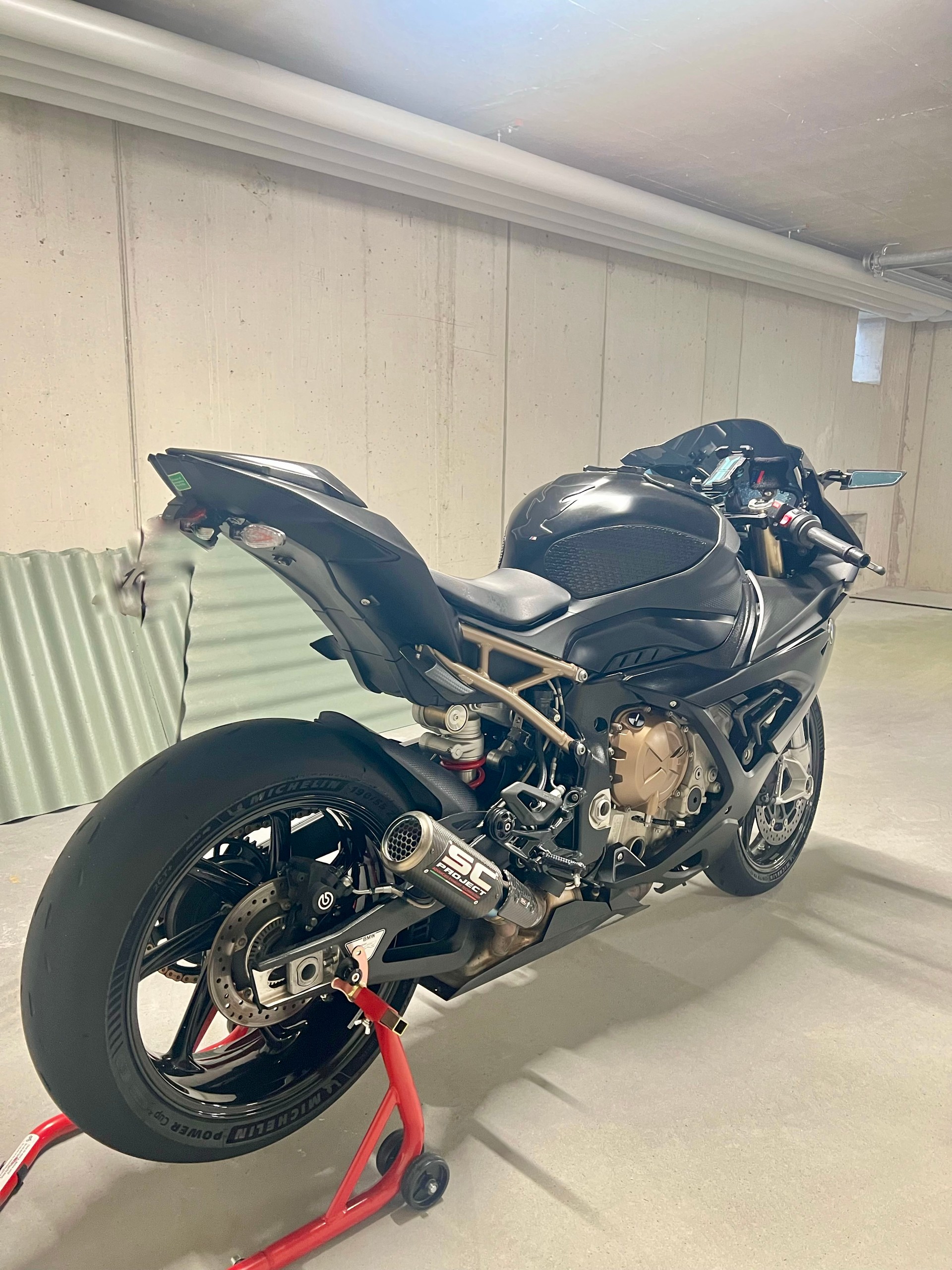 BMW S 1000 RR 1of10 Sonderedition-image-3