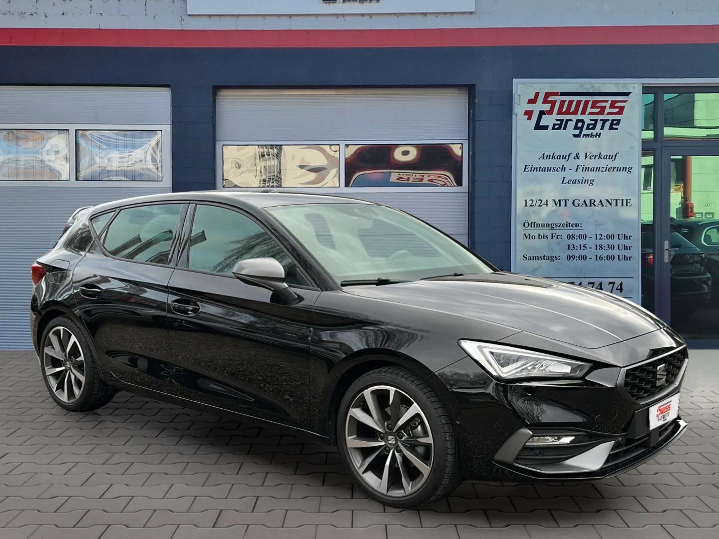 SEAT Leon ST 1.5 eTSI mHEV DSG FR 150PS mit 5J Werksgarantie oder bis 100000km-showroom-element-1