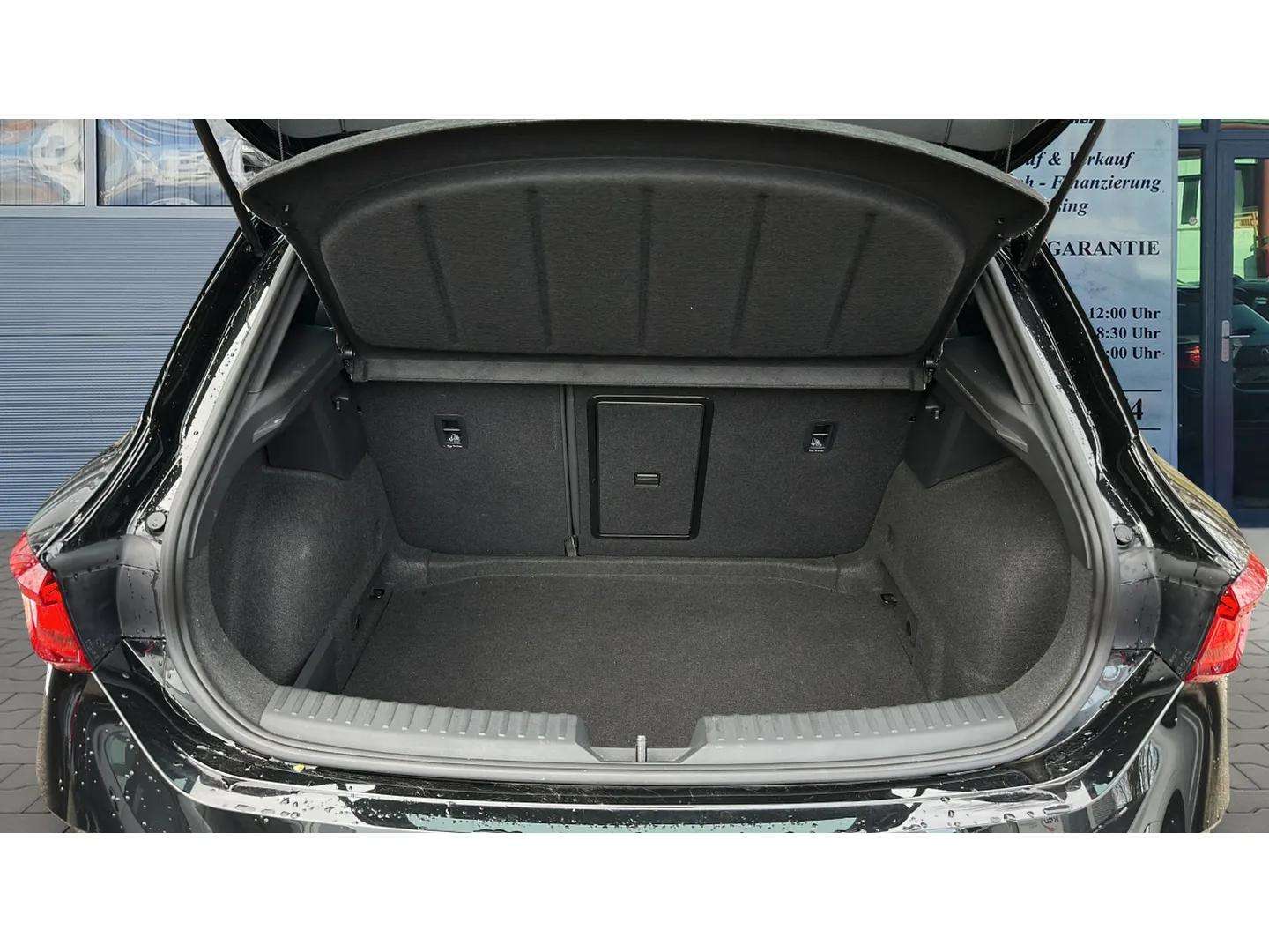 SEAT Leon ST 1.5 eTSI mHEV DSG FR 150PS mit 5J Werksgarantie oder bis 100000km-image-14