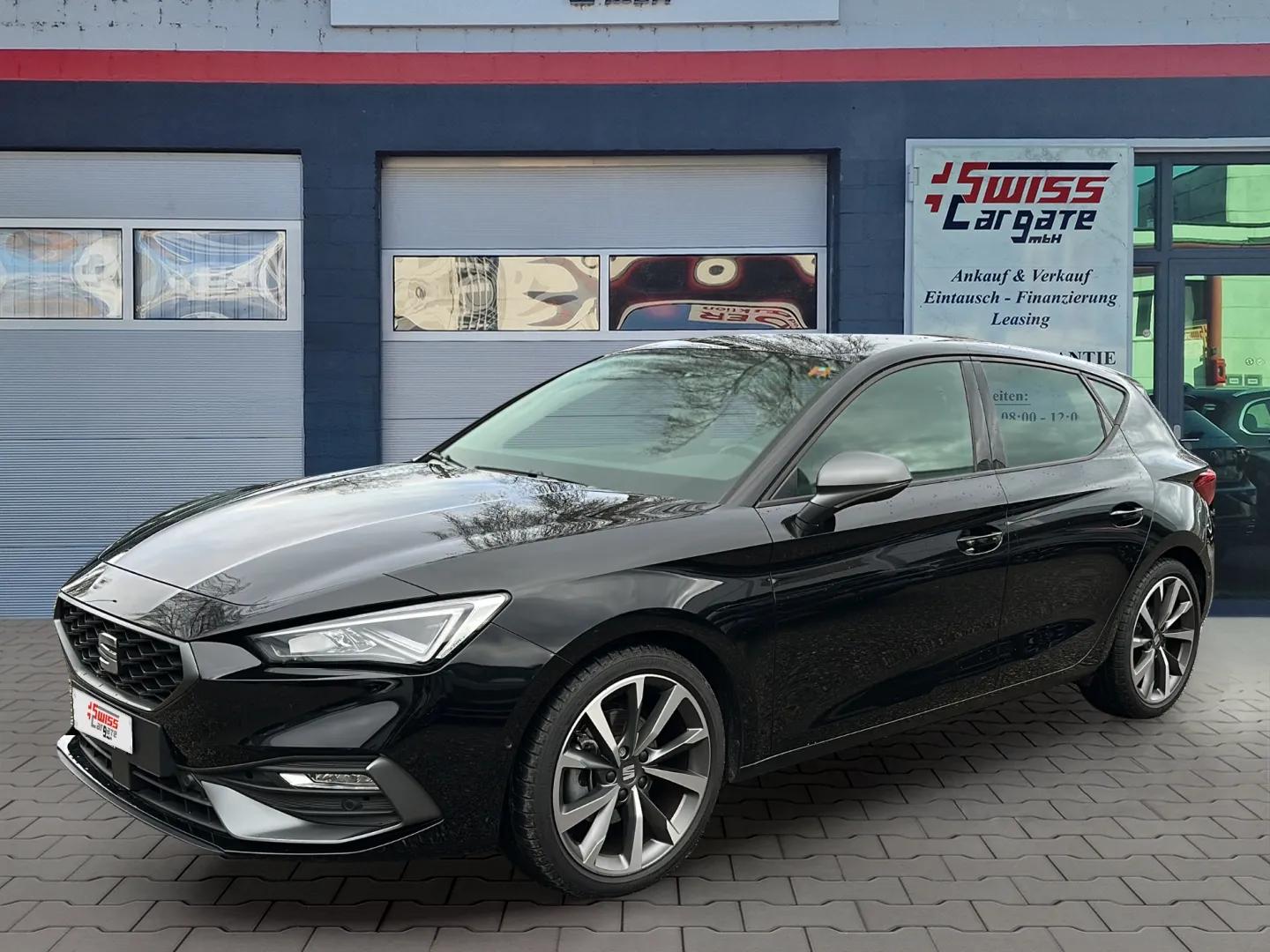SEAT Leon ST 1.5 eTSI mHEV DSG FR 150PS mit 5J Werksgarantie oder bis 100000km-showroom-element-3