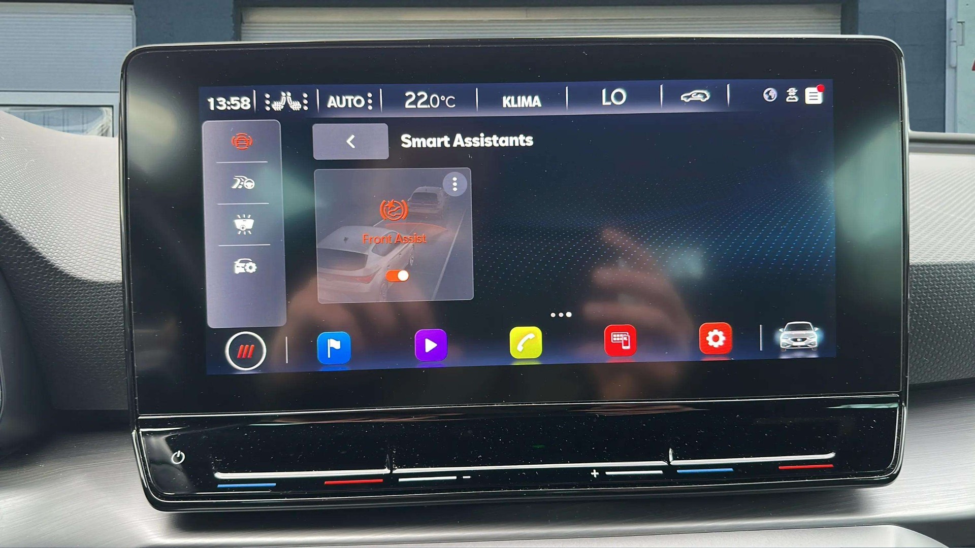 SEAT Leon ST 1.5 eTSI mHEV DSG FR 150PS mit 5J Werksgarantie oder bis 100000km-image-17
