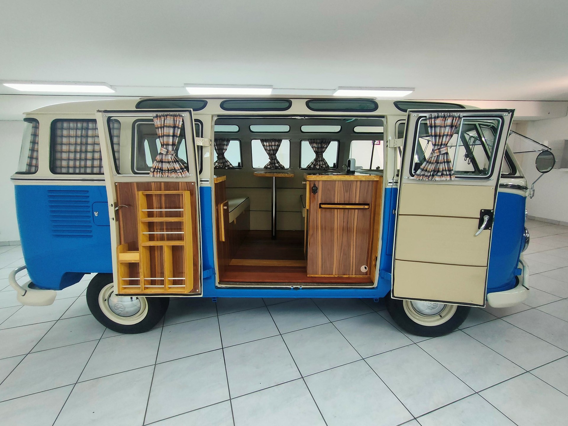 VW T1 Samba Brasil-image-3