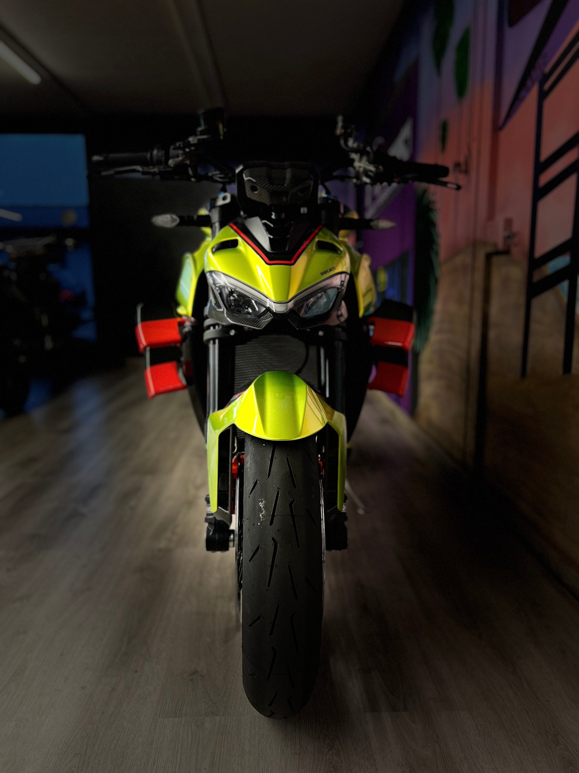 DUCATI STREETFIGHTER V4 S-image-6