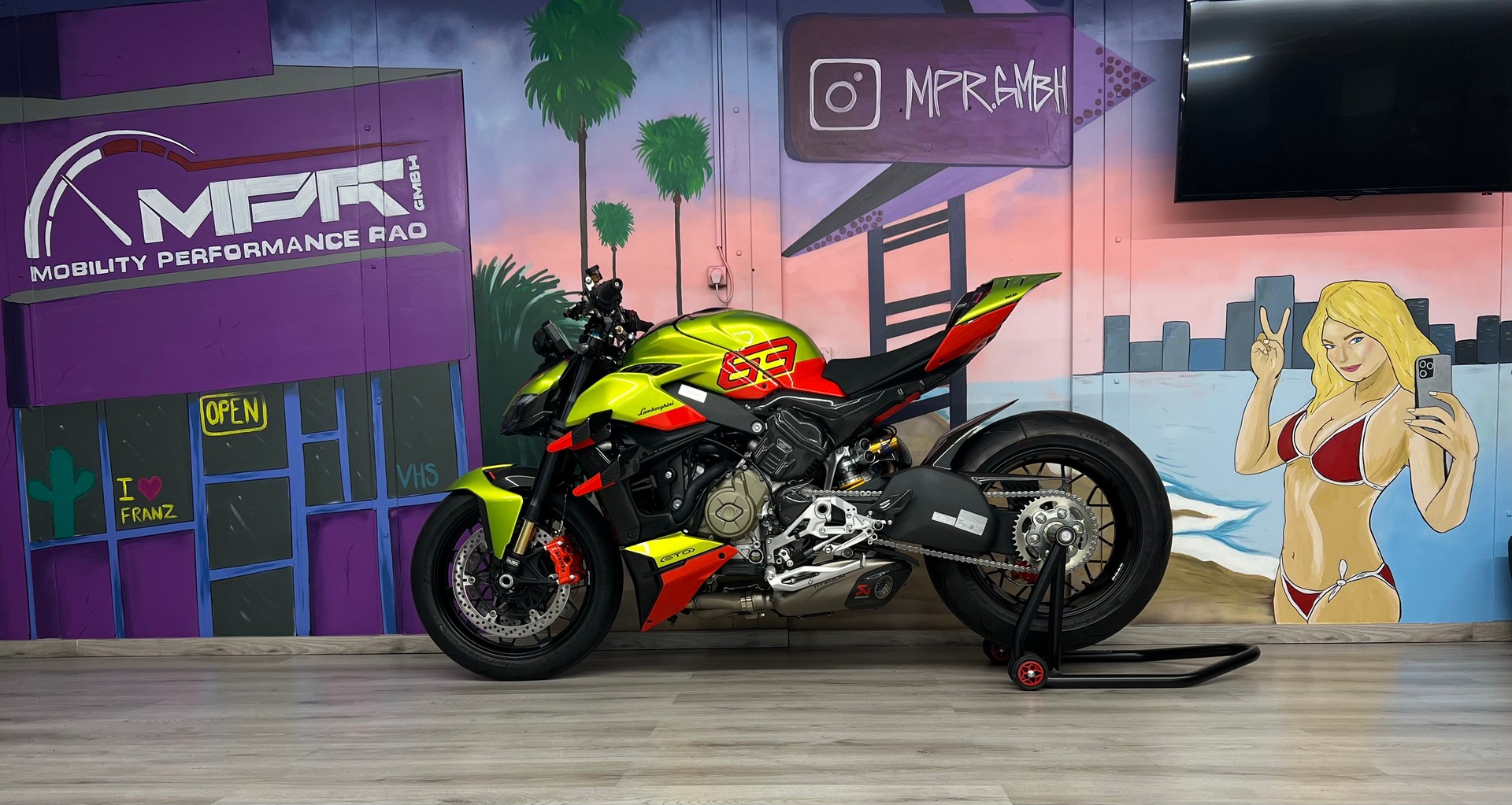 DUCATI STREETFIGHTER V4 S-image-9