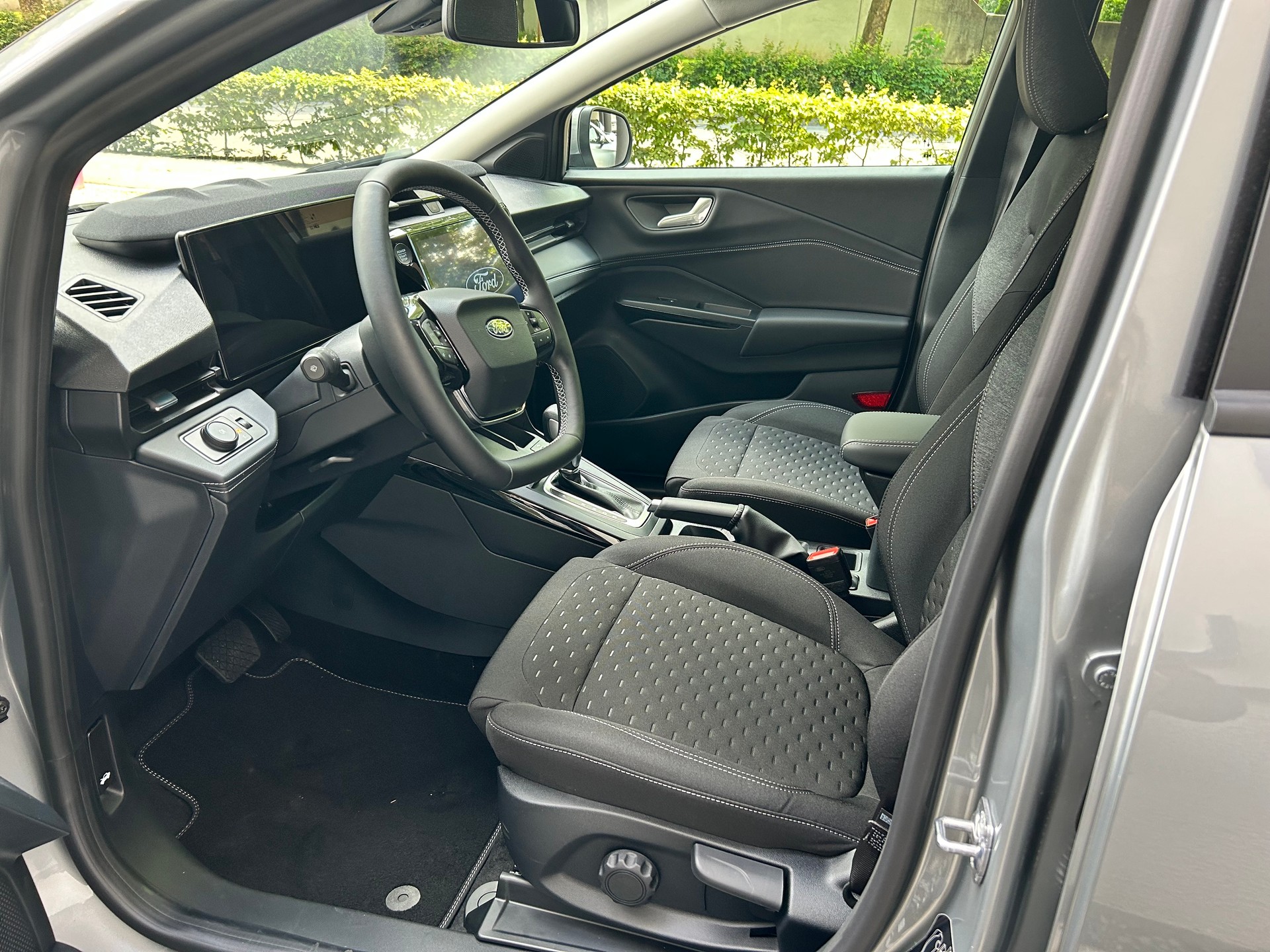 FORD Puma 1.0 MHEV Titanium Automat-image-7