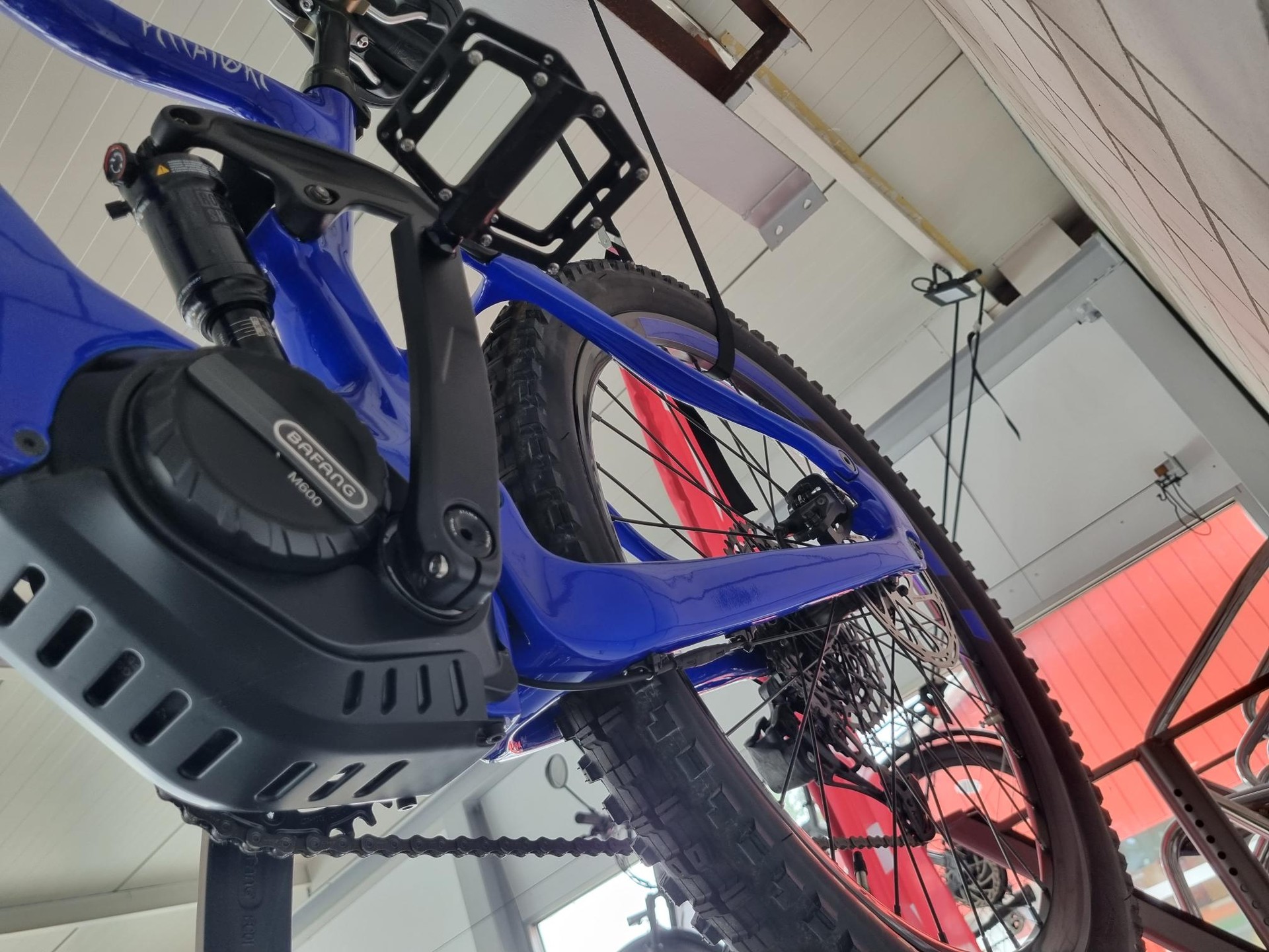 AVERSUS PECCATORE Voll-Carbon M 25 Km/h-image-4