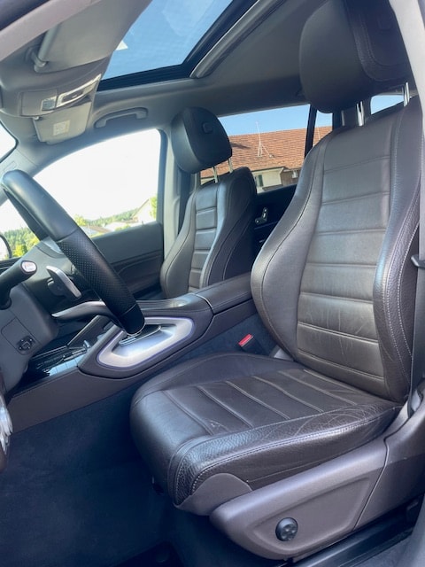 MERCEDES-BENZ GLS 350 d 4Matic AMG Line 9G-Tronic-image-13