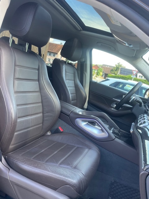 MERCEDES-BENZ GLS 350 d 4Matic AMG Line 9G-Tronic-image-22