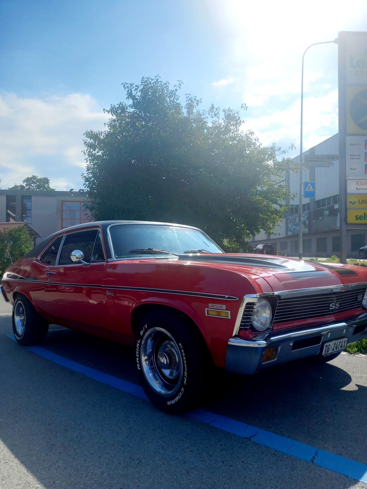 CHEVROLET Nova-image-2