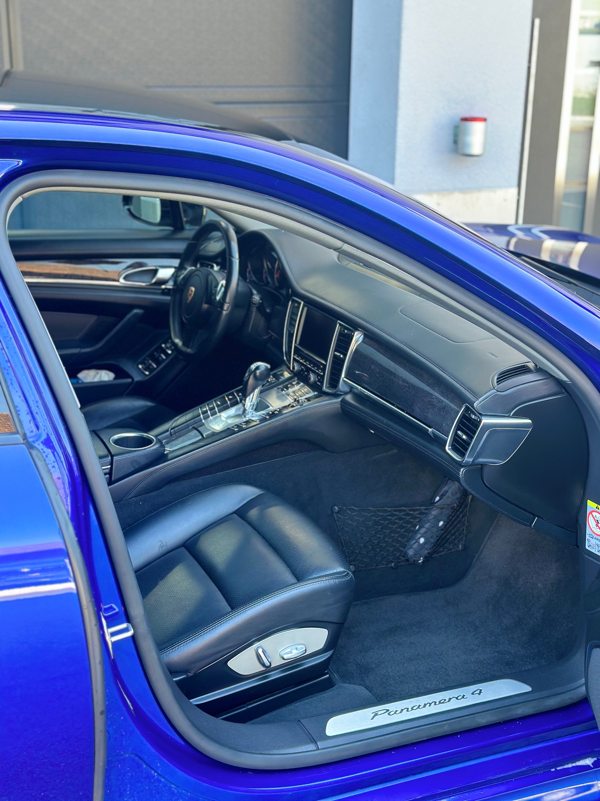 PORSCHE Panamera 4 3.6 PDK-image-5