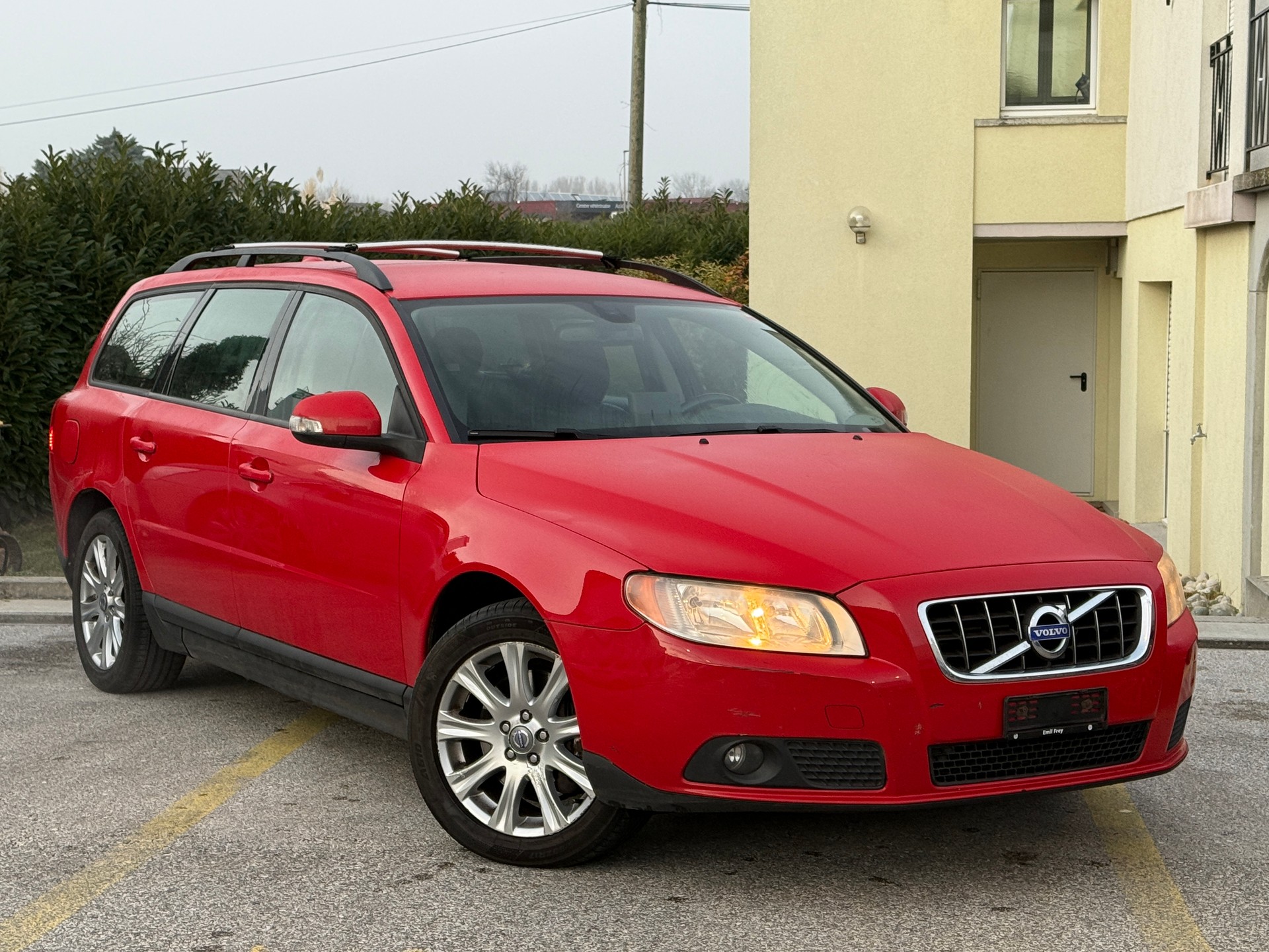 VOLVO V70 2.5T Kinetic Geartronic