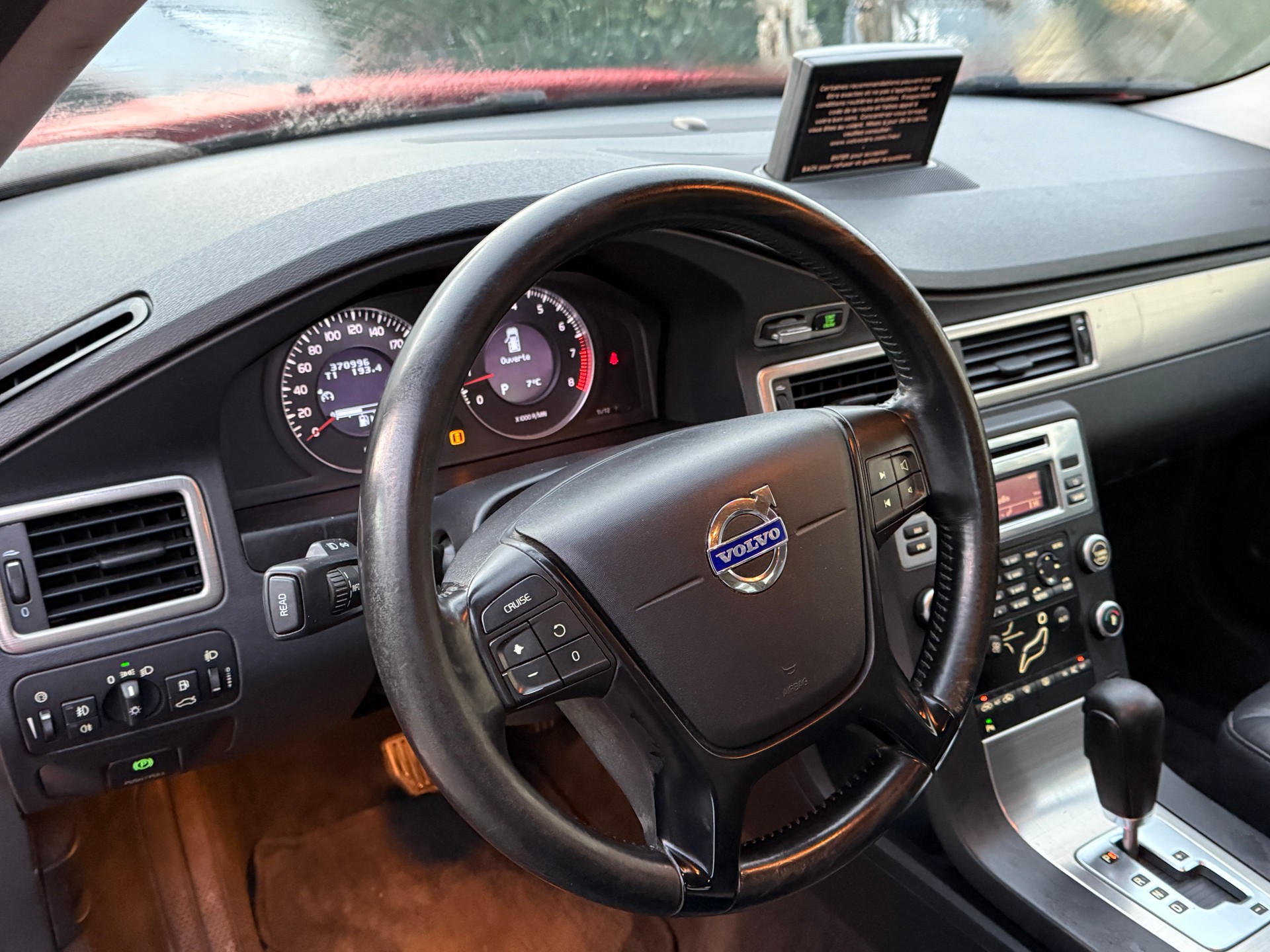 VOLVO V70 2.5T Kinetic Geartronic-image-14