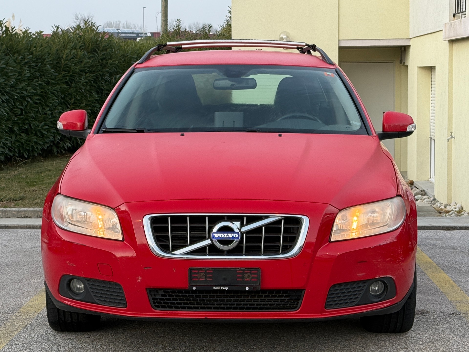 VOLVO V70 2.5T Kinetic Geartronic-showroom-element-2