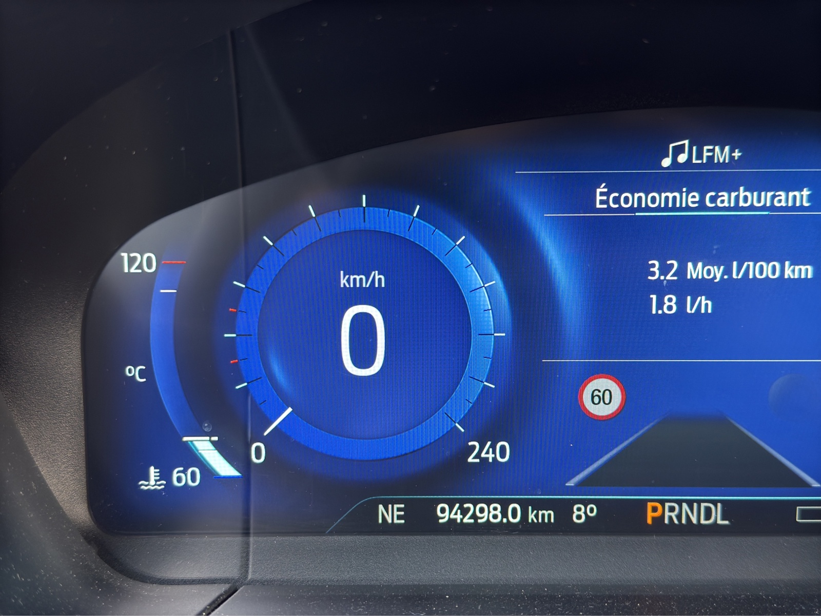 FORD Kuga 2.5 PHEV Titanium X 2WD-image-10