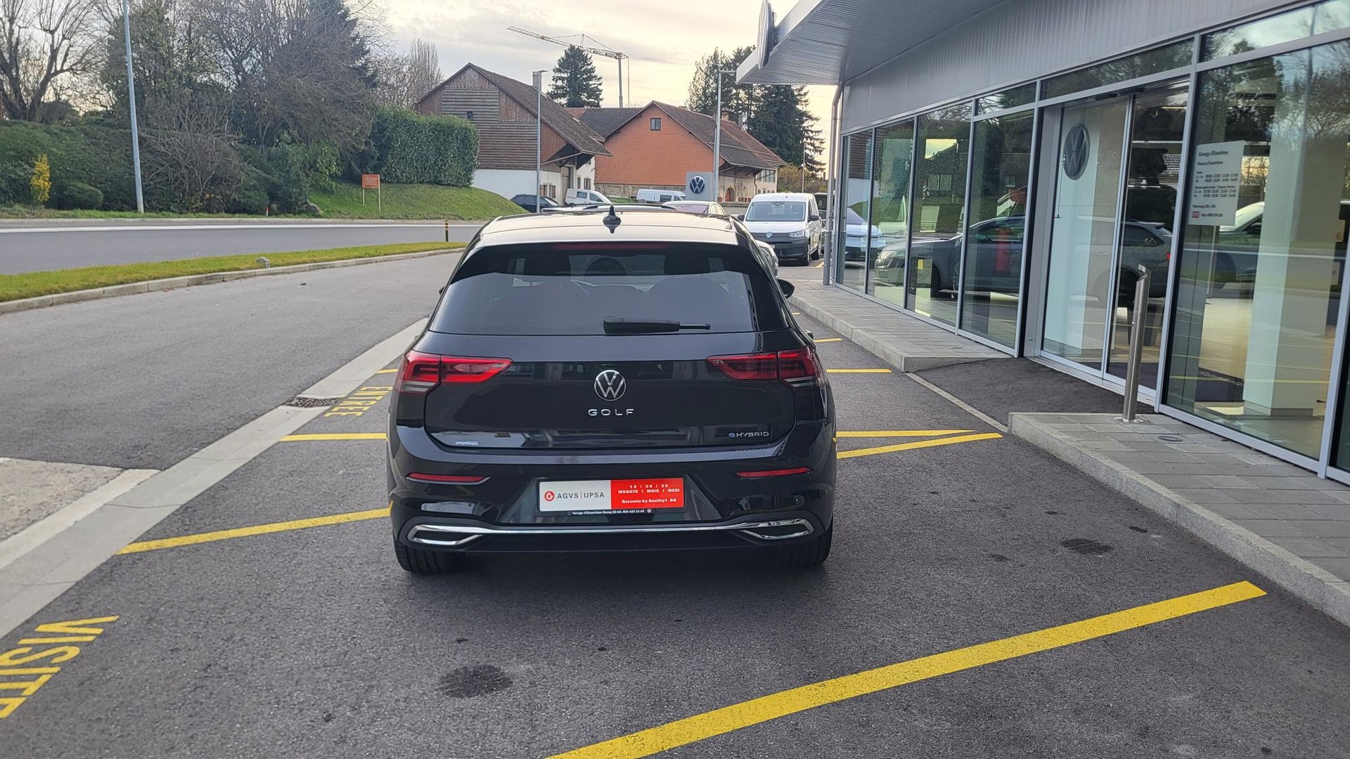 VW Golf 1.4 TSI PHEV Style-showroom-element-3