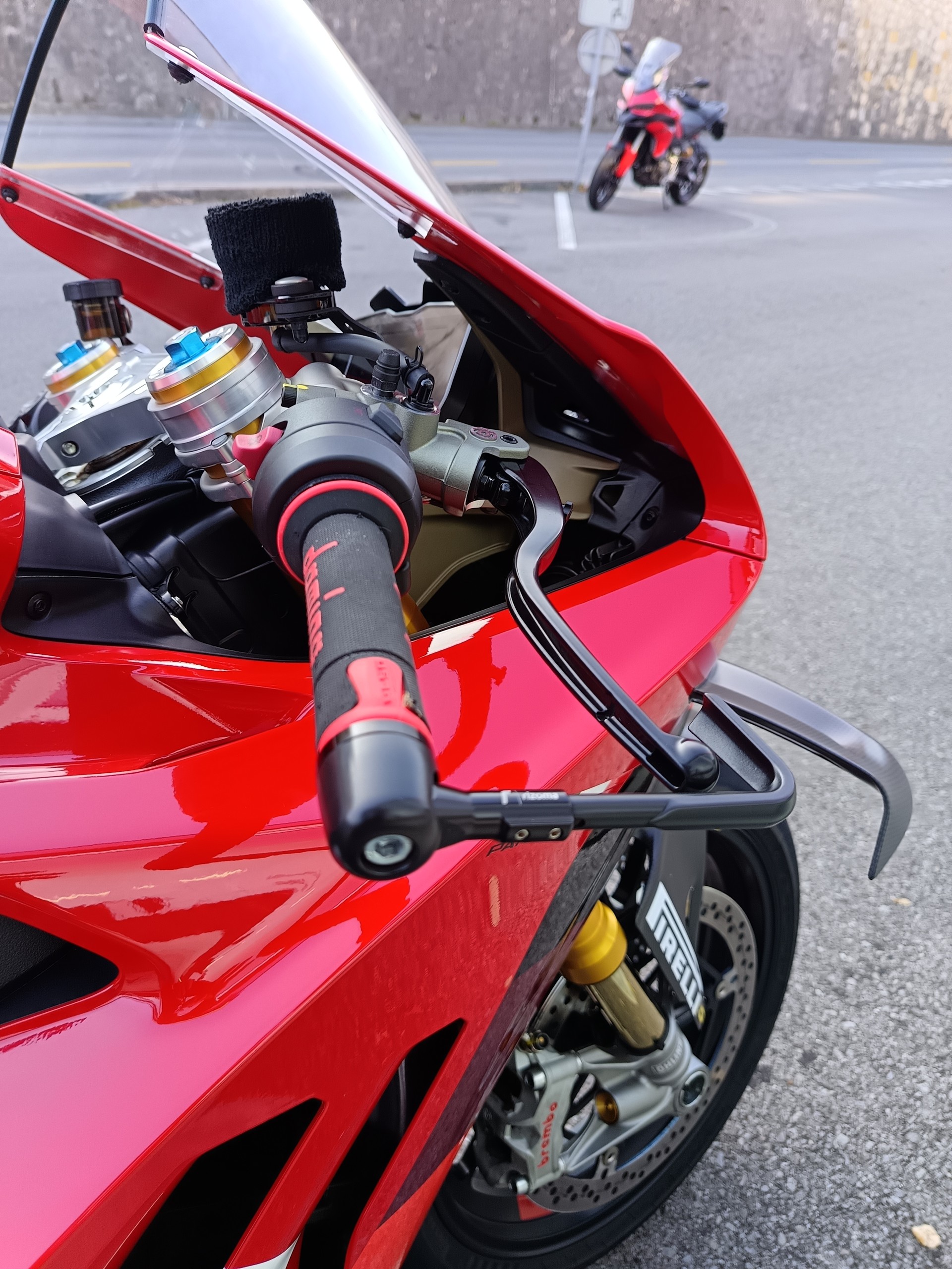 DUCATI Panigale V4 R-image-8