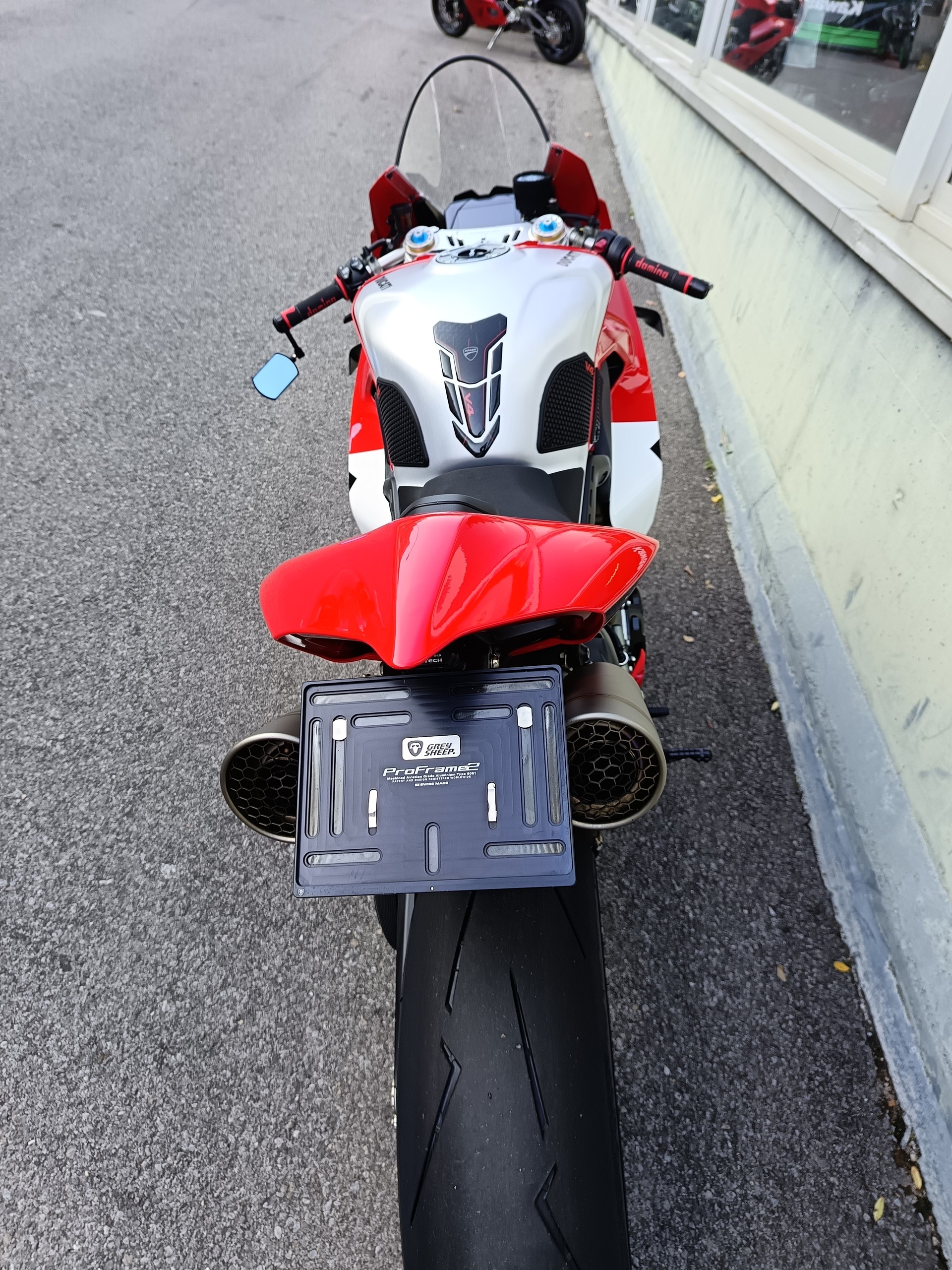 DUCATI Panigale V4 R-image-4