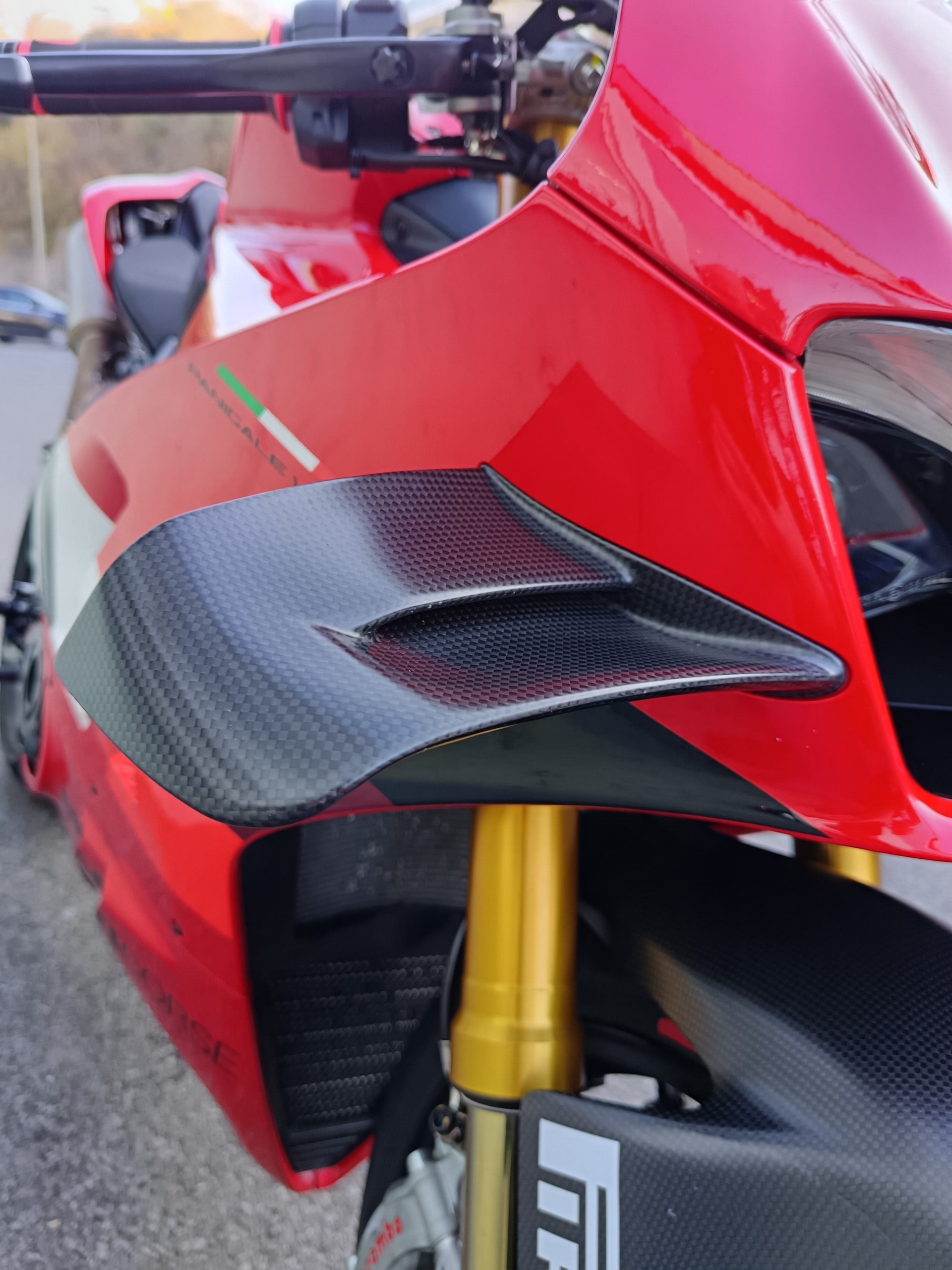 DUCATI Panigale V4 R-image-9