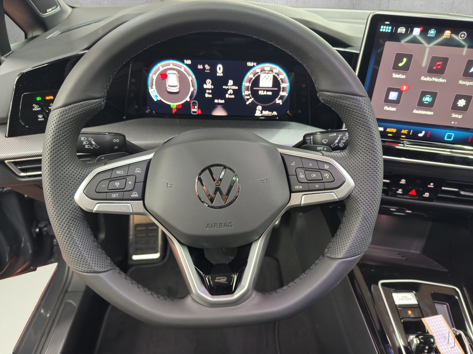 VW Golf 2.0 TSI R-Line DSG 4 Motion-image-9