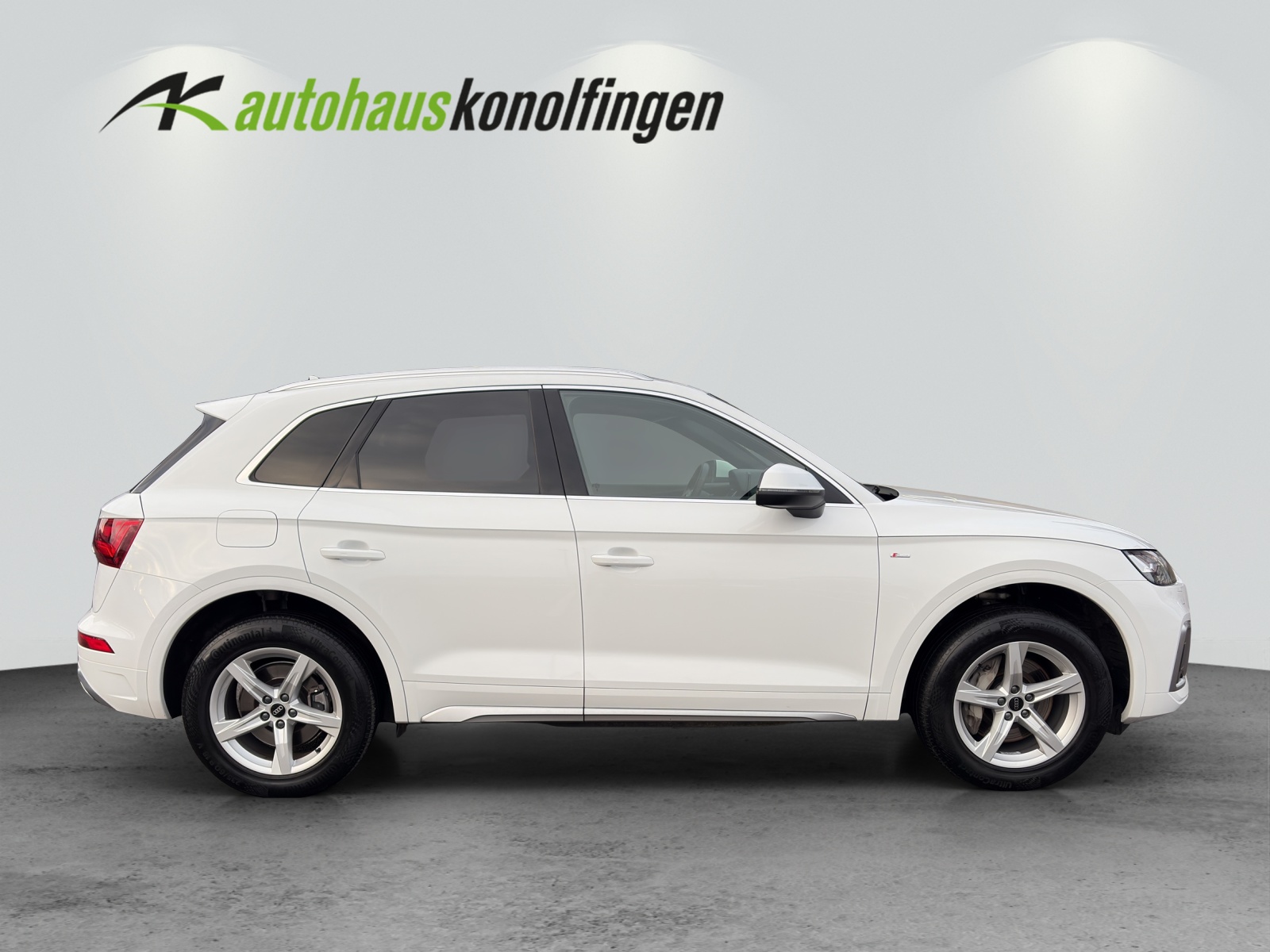 AUDI Q5 2.0 50 TFSI e S Line quattro S-Tronic-image-4