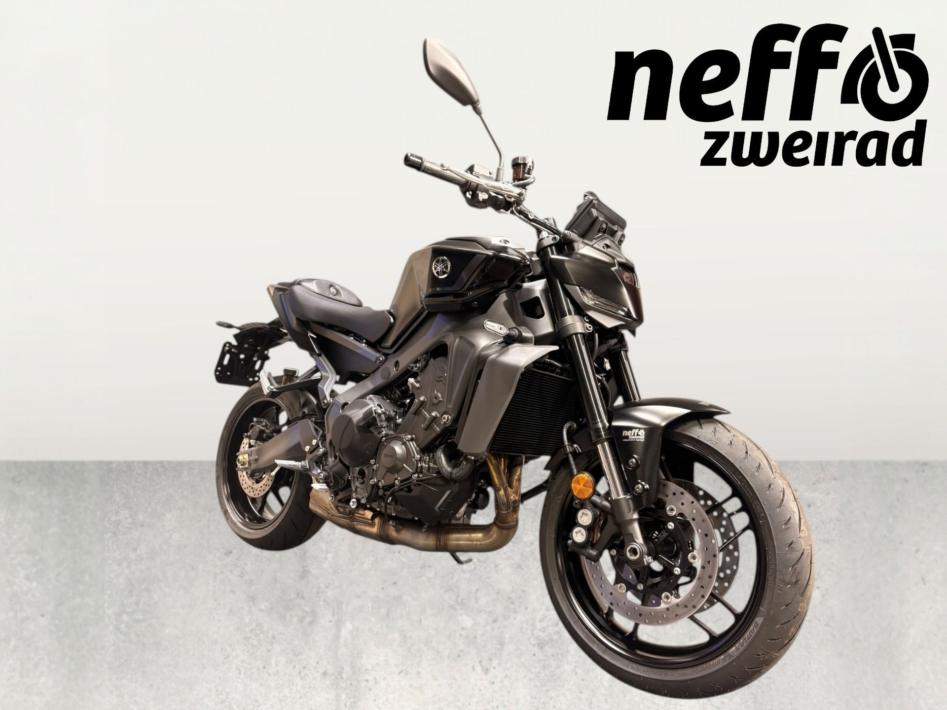 YAMAHA MT-09