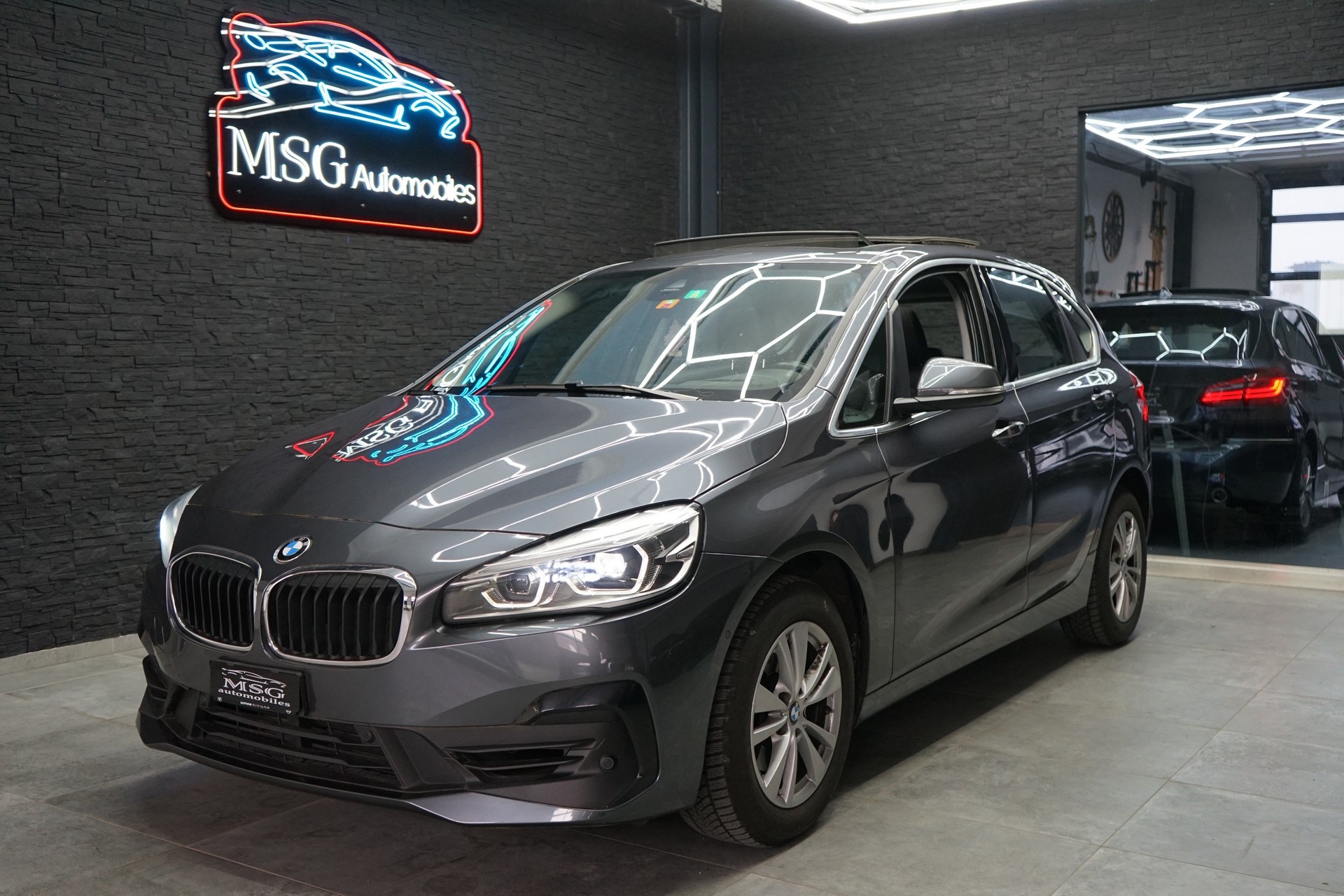 BMW 218i Active Tourer DKG Luxury Line