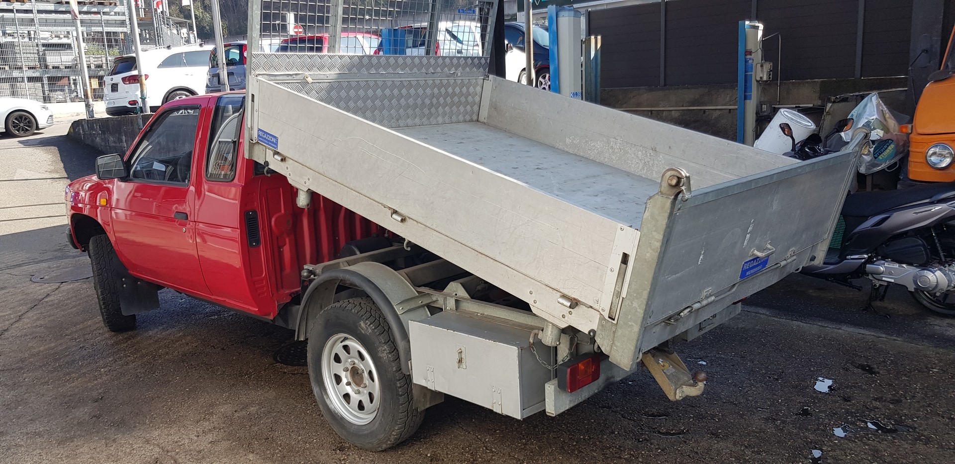 NISSAN King Cab 2.4 4x4 KNMD21-image-4