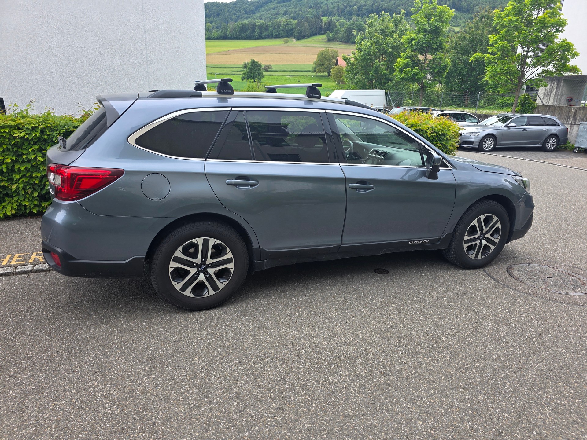 SUBARU Outback 2.5i Swiss Plus AWD Lineartronic-showroom-element-3